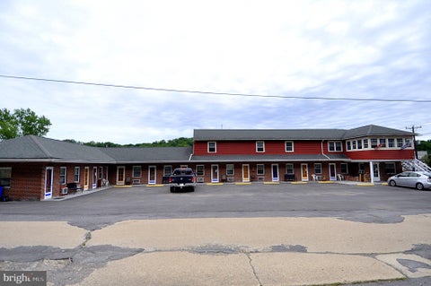 Condo For Rent - 268 Wilkes St #14<br/> BERKELEY SPRINGS, WV 25411