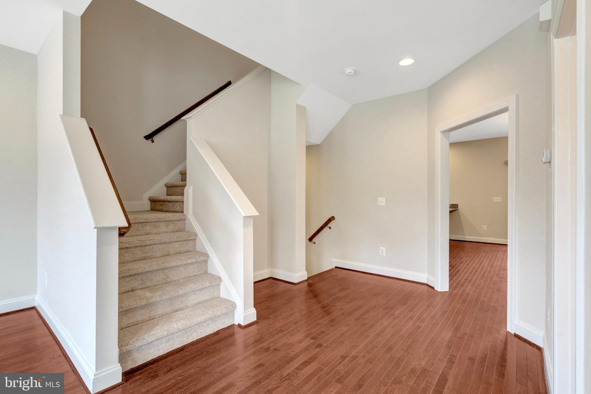 GRANT CORNER - Residential Lease