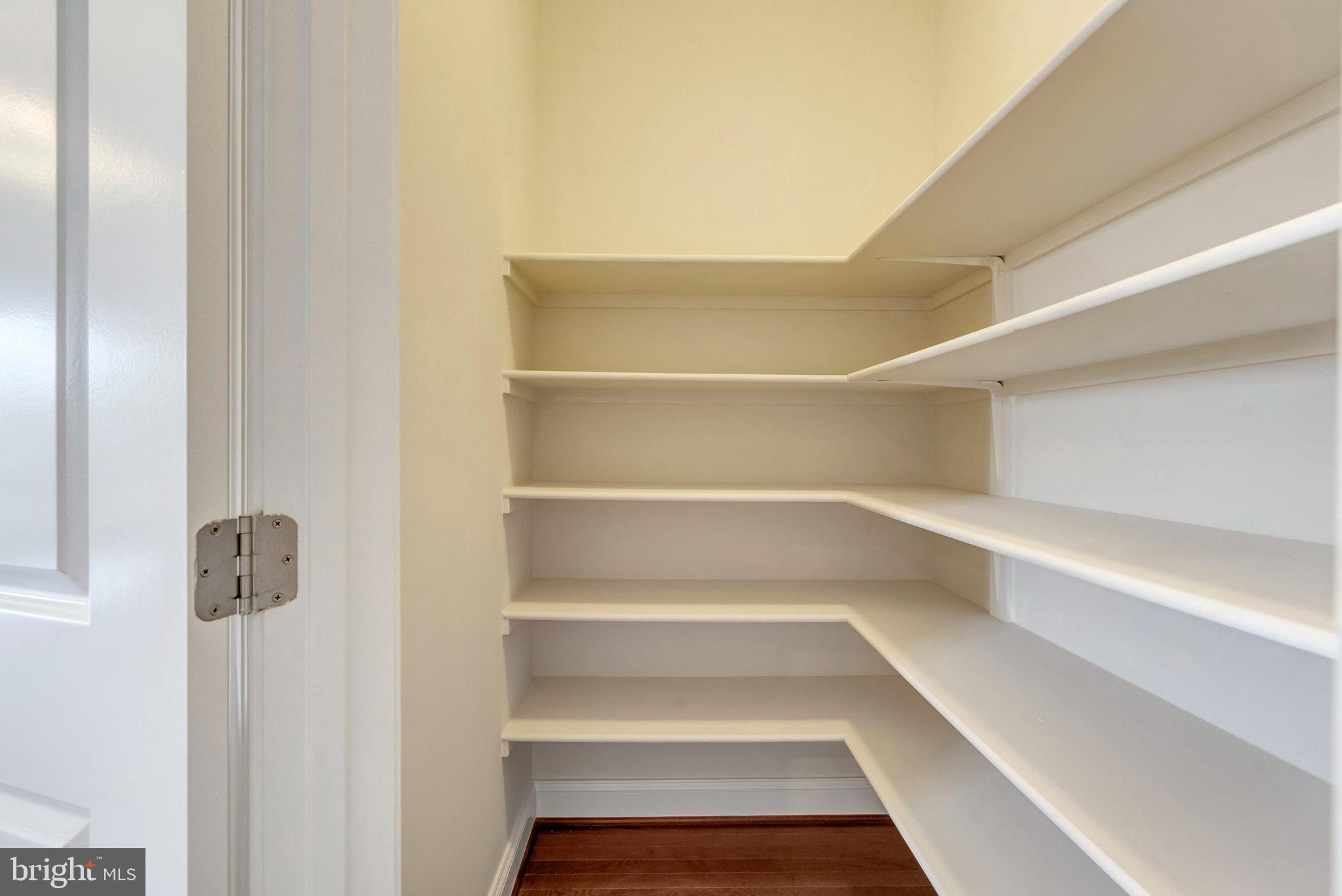 GRANT CORNER - Residential Lease