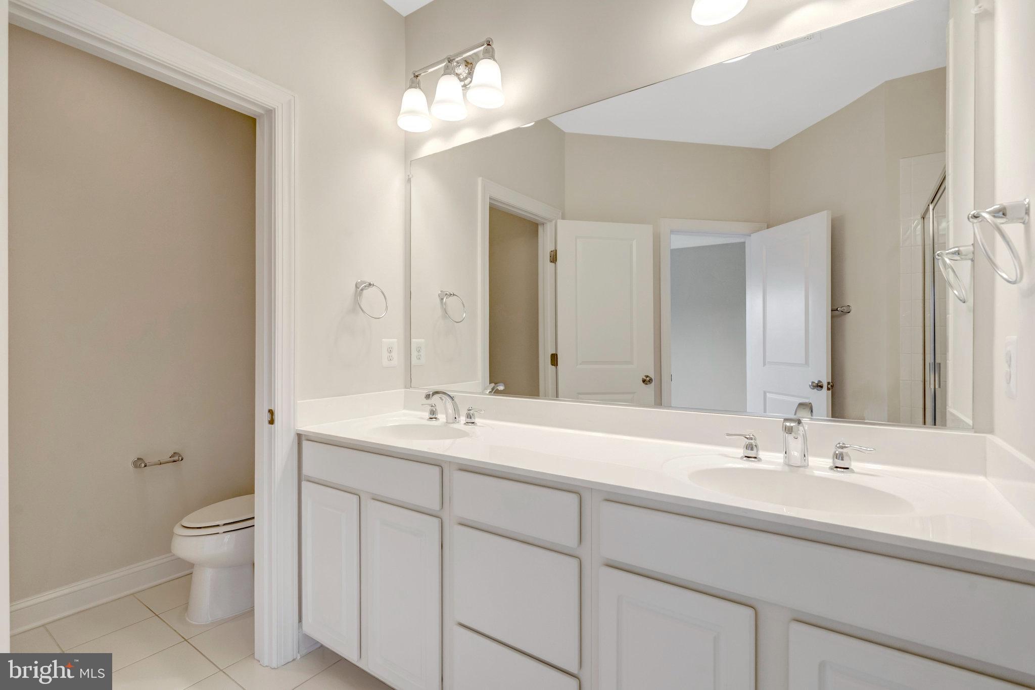 GRANT CORNER - Residential Lease