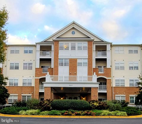 2607 CHAPEL LAKE DRIVE 208 GAMBRILLS MD 21054