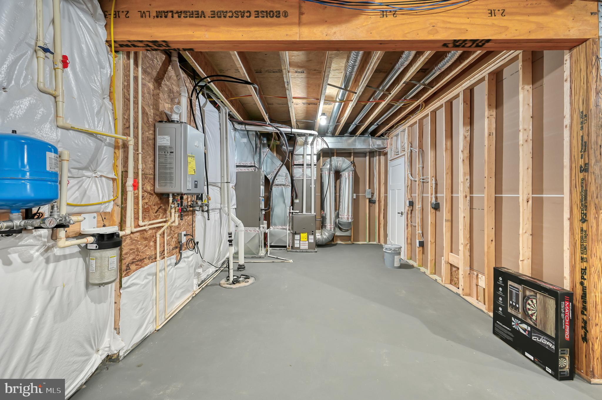 MILL RUN - Residential