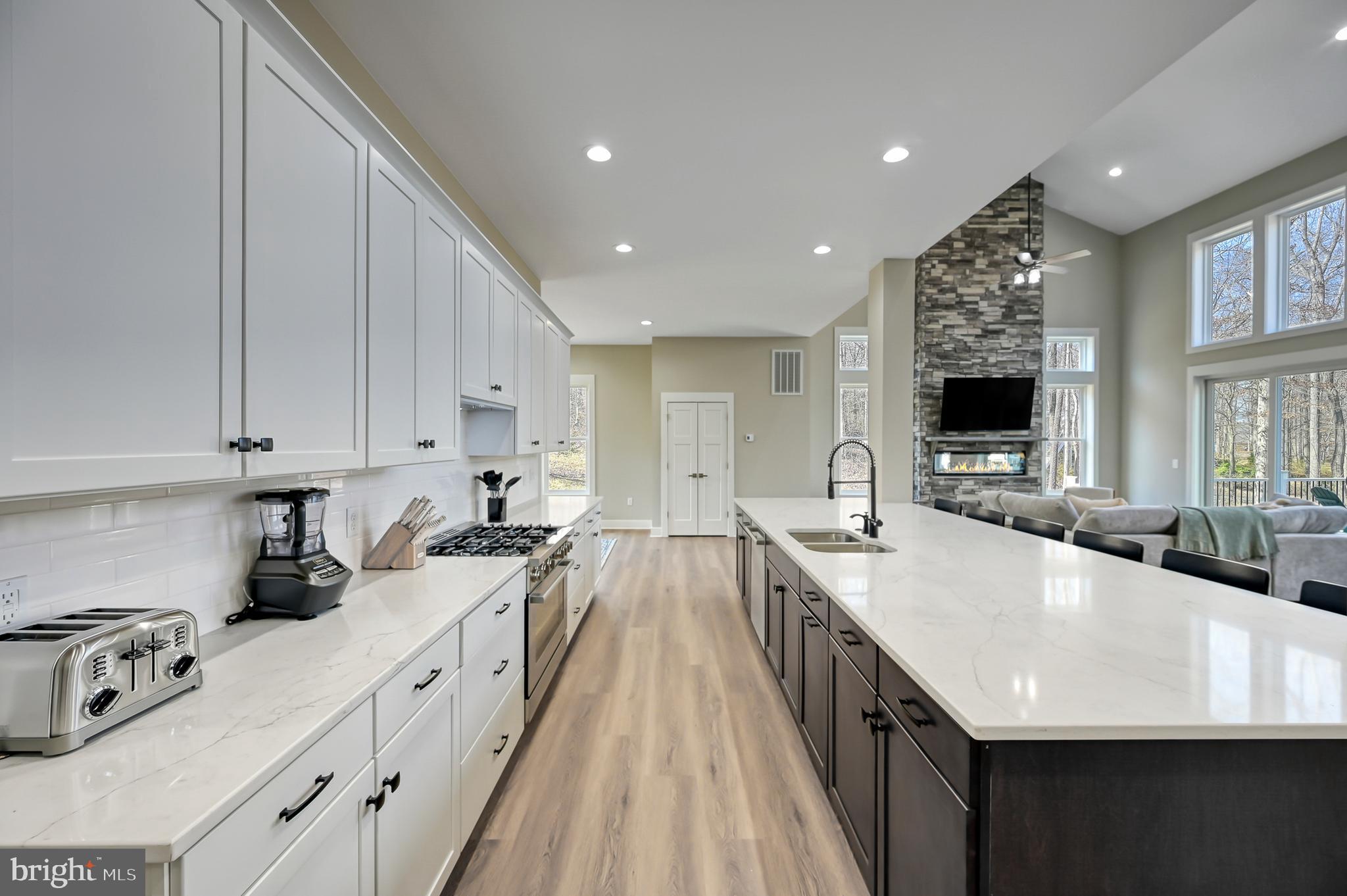 MILL RUN - Residential