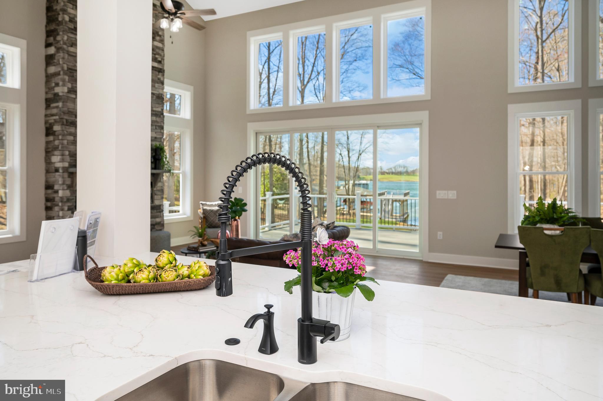 MILL RUN - Residential