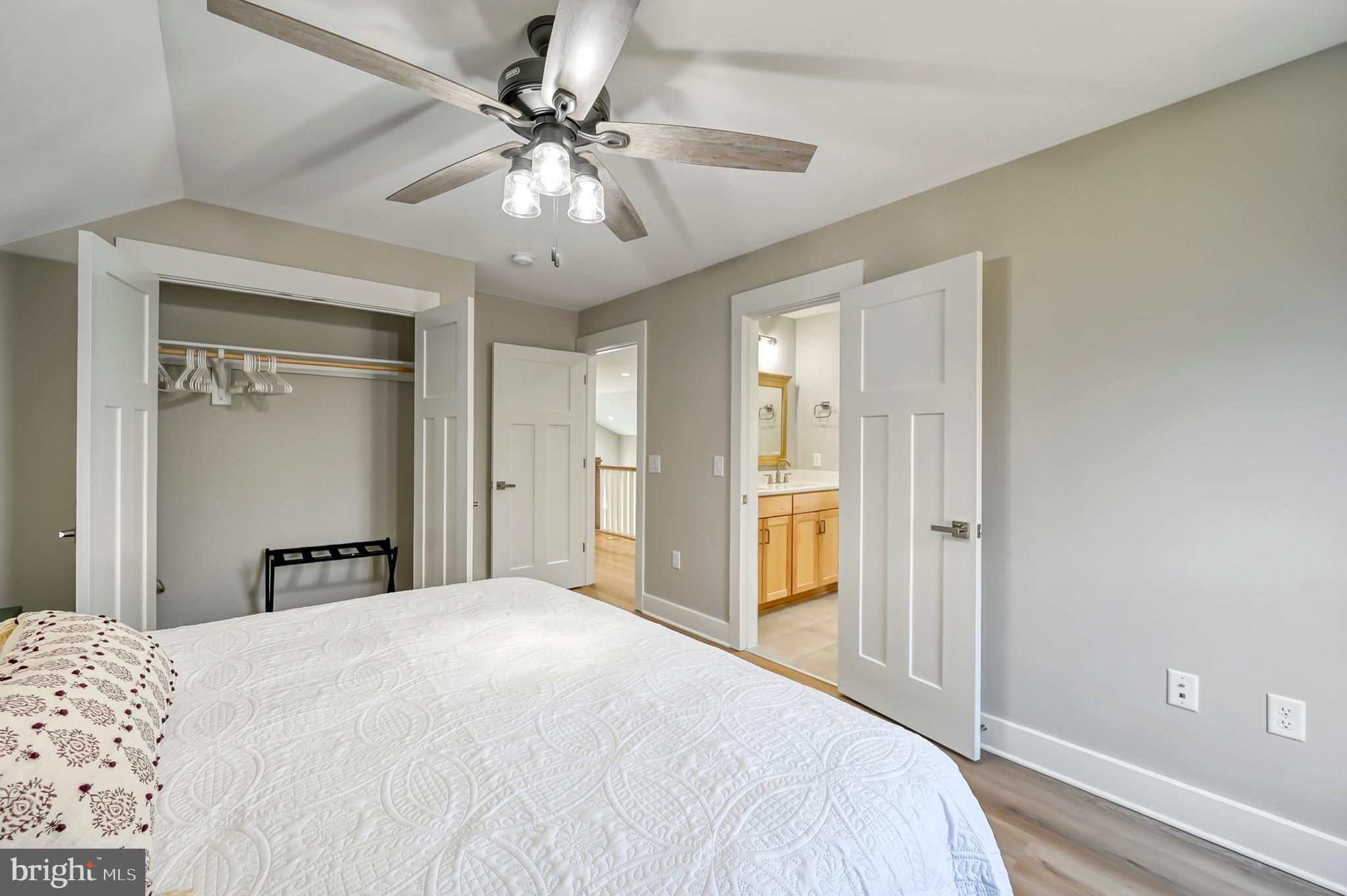MILL RUN - Residential