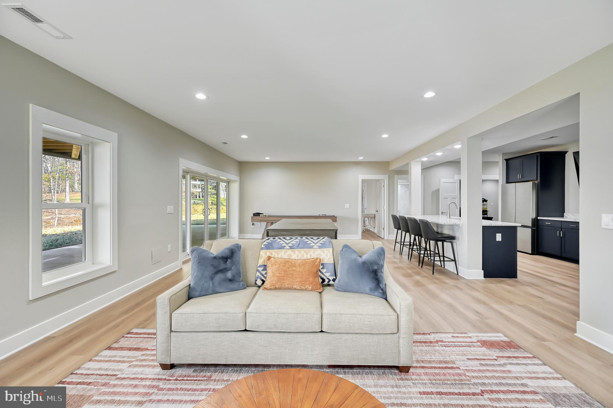 MILL RUN - Residential