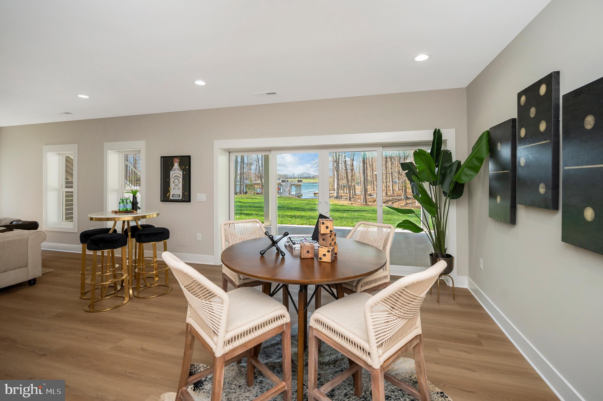 MILL RUN - Residential