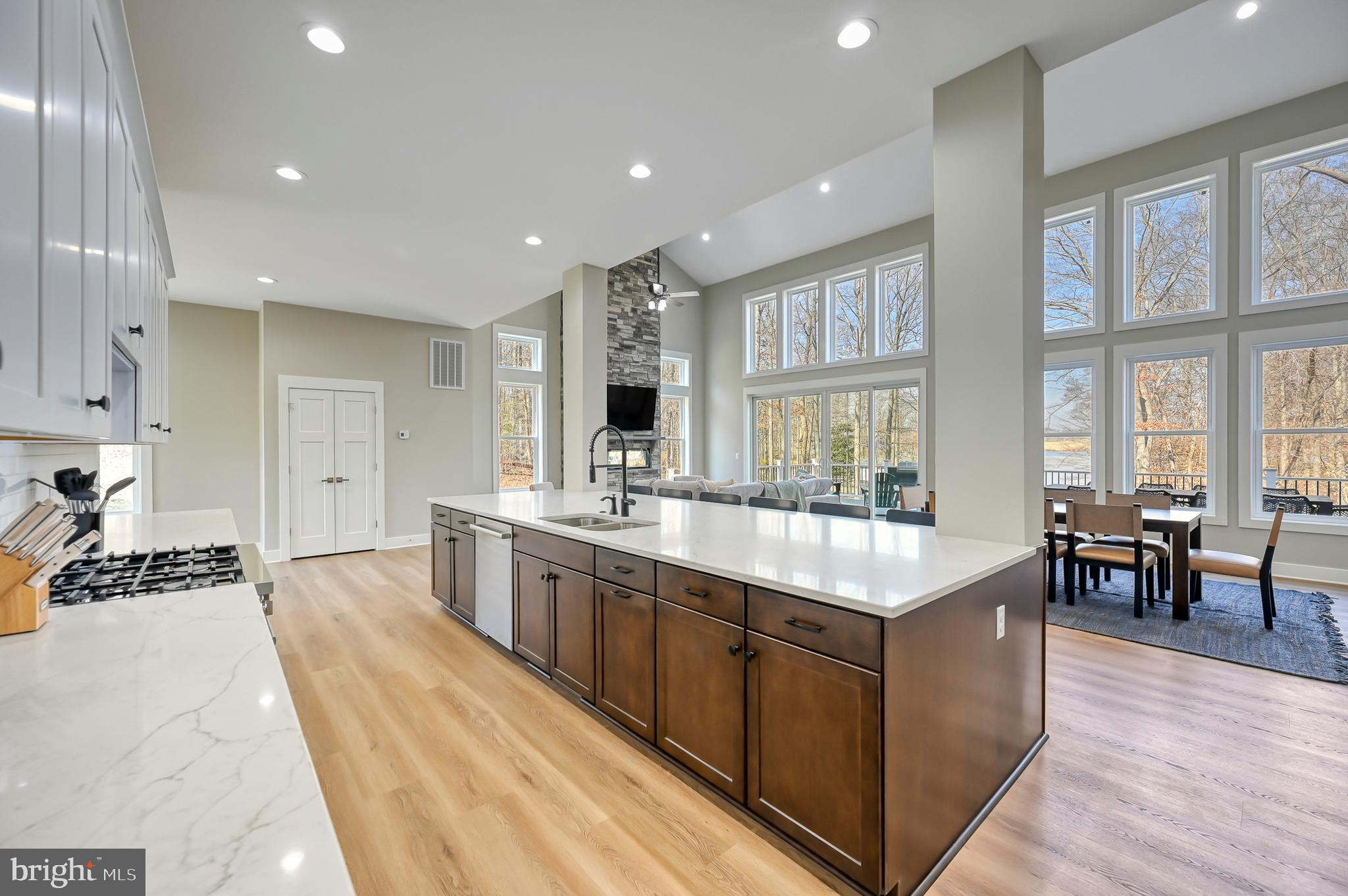 MILL RUN - Residential