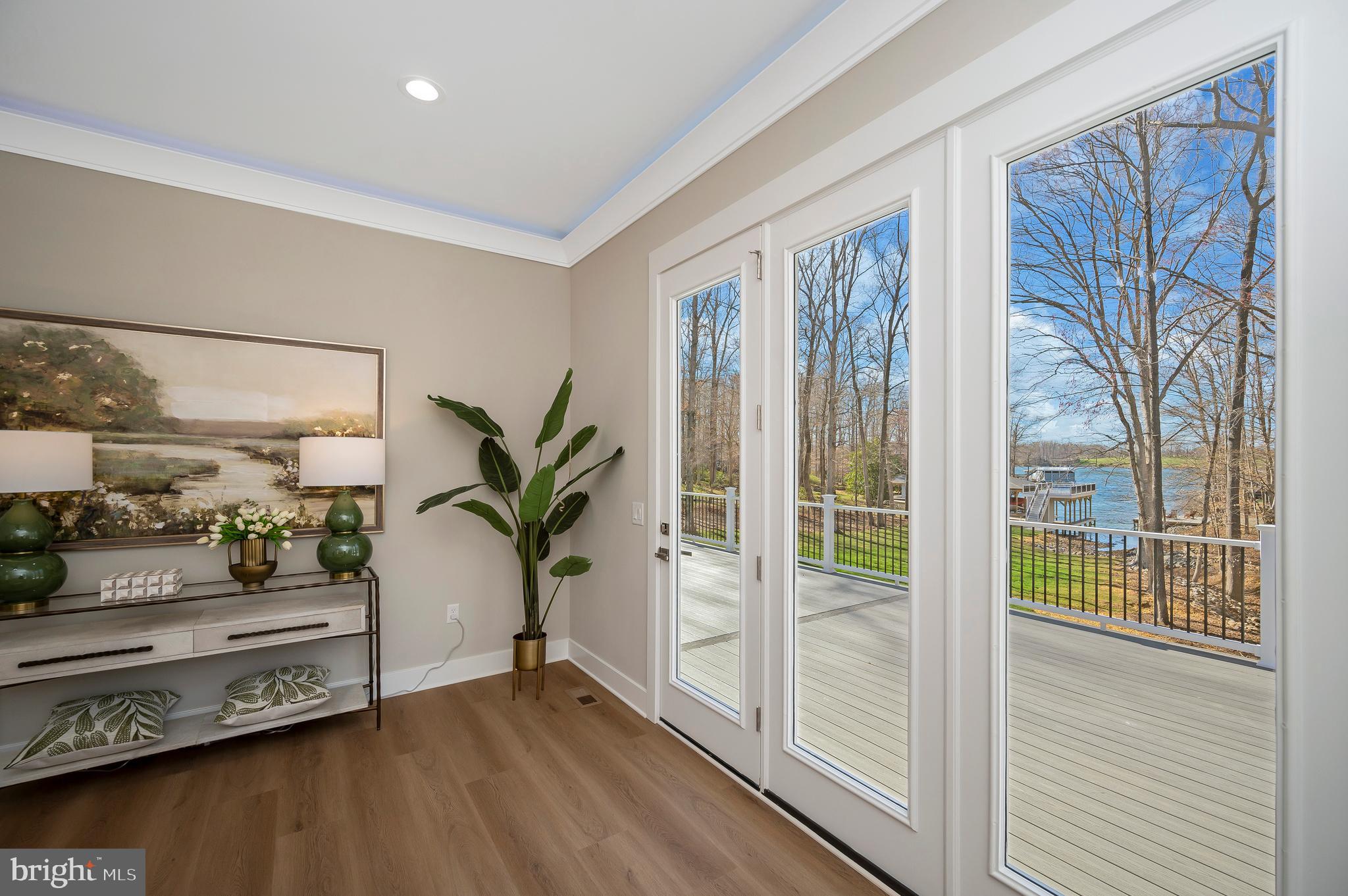 MILL RUN - Residential