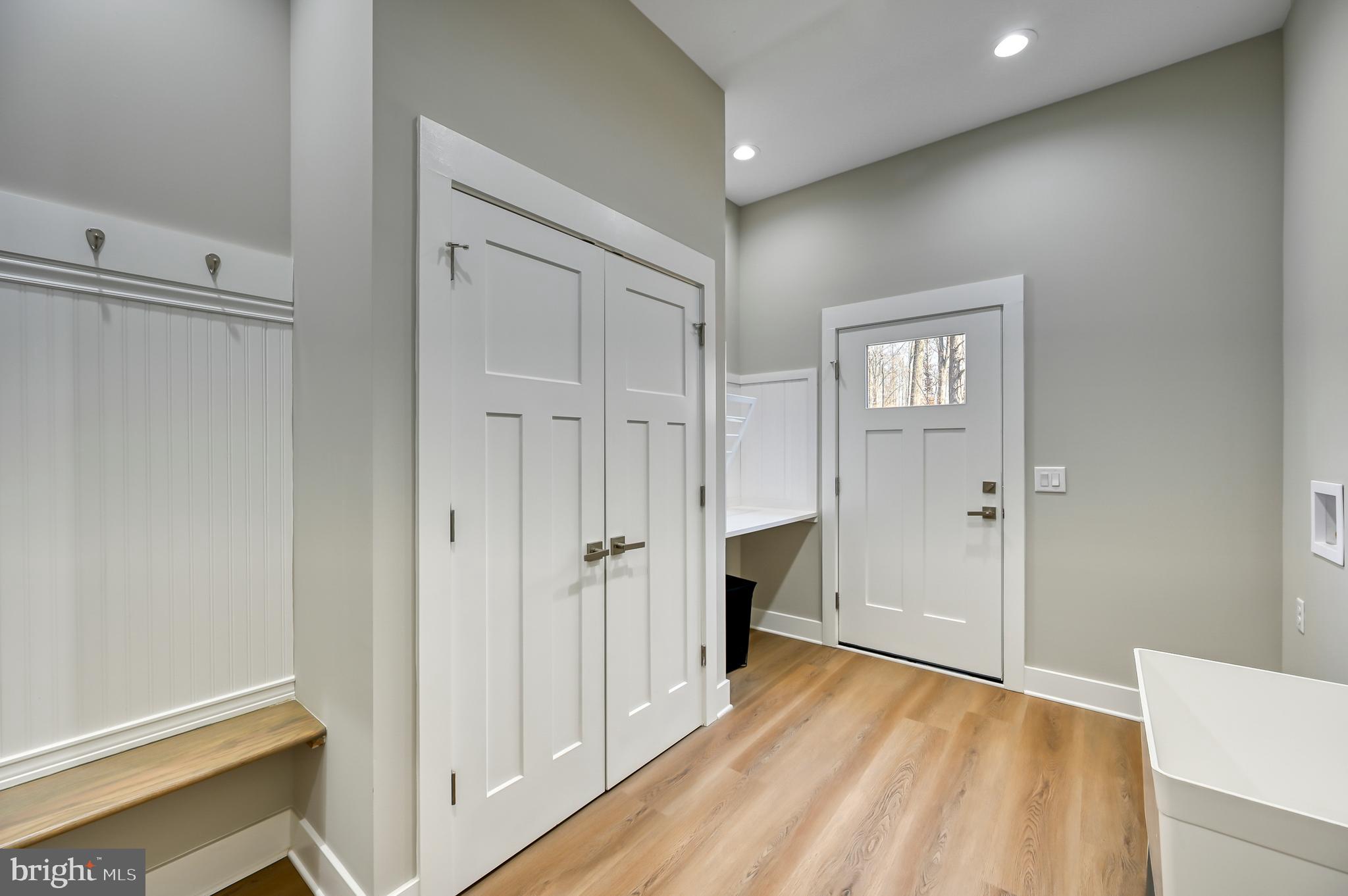 MILL RUN - Residential