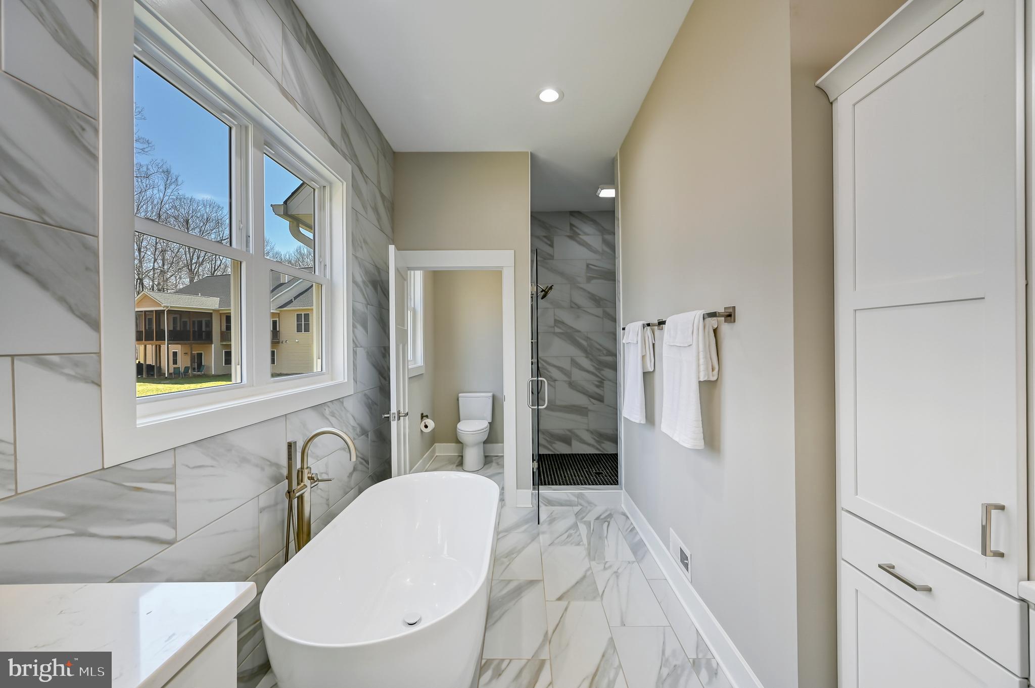 MILL RUN - Residential