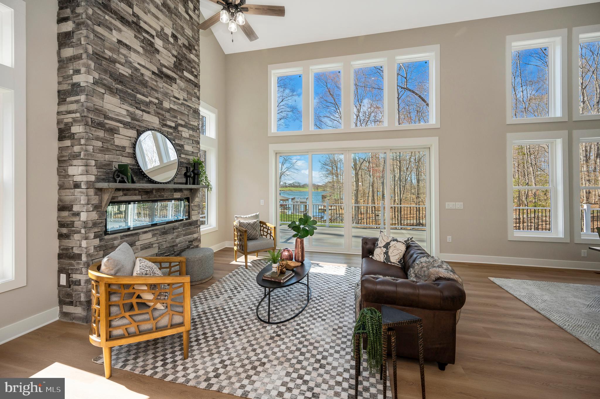 MILL RUN - Residential