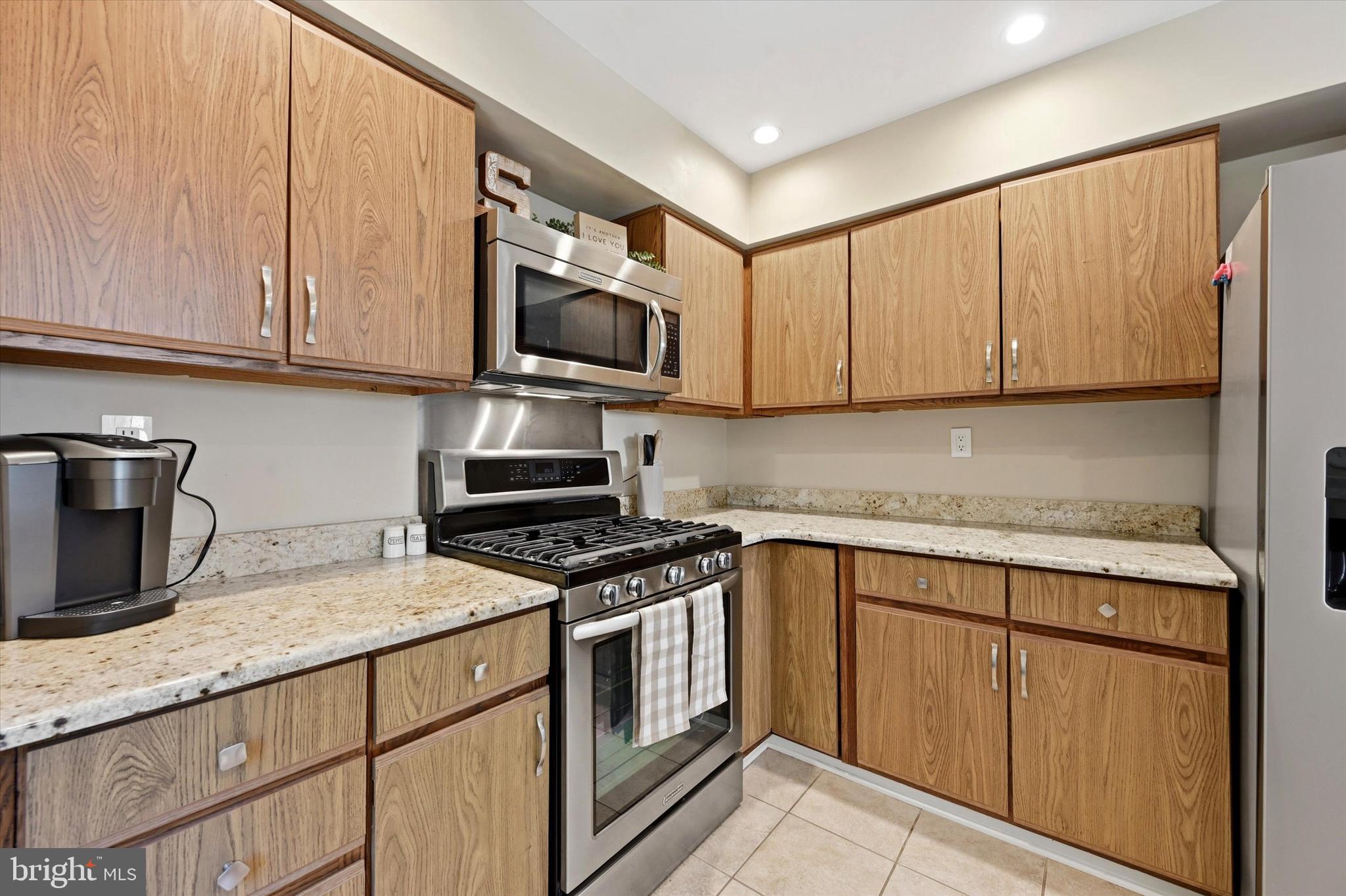 WILLISTOWN WOODS - Residential