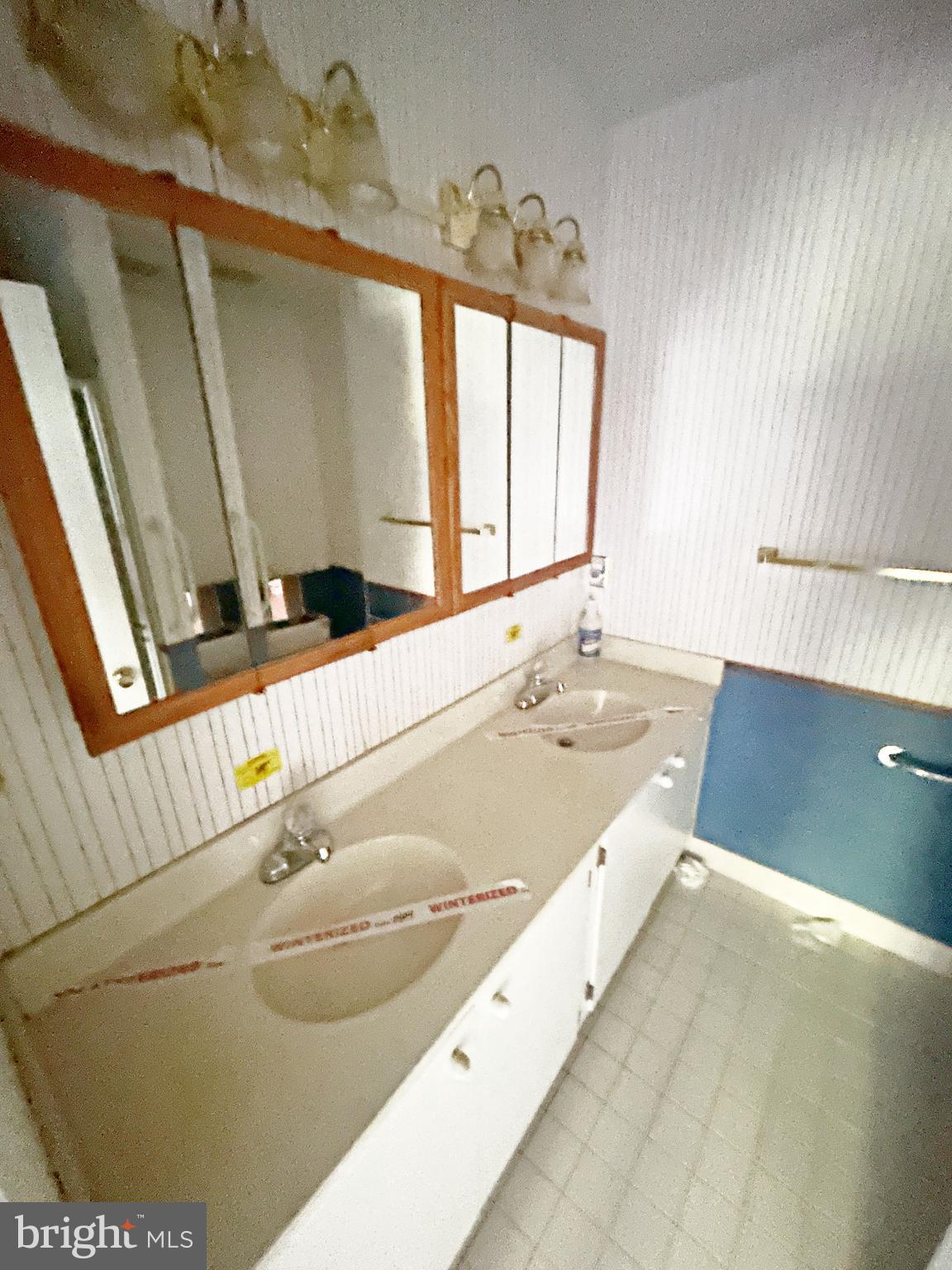 MAYS CHAPEL VILLAGE - Residential