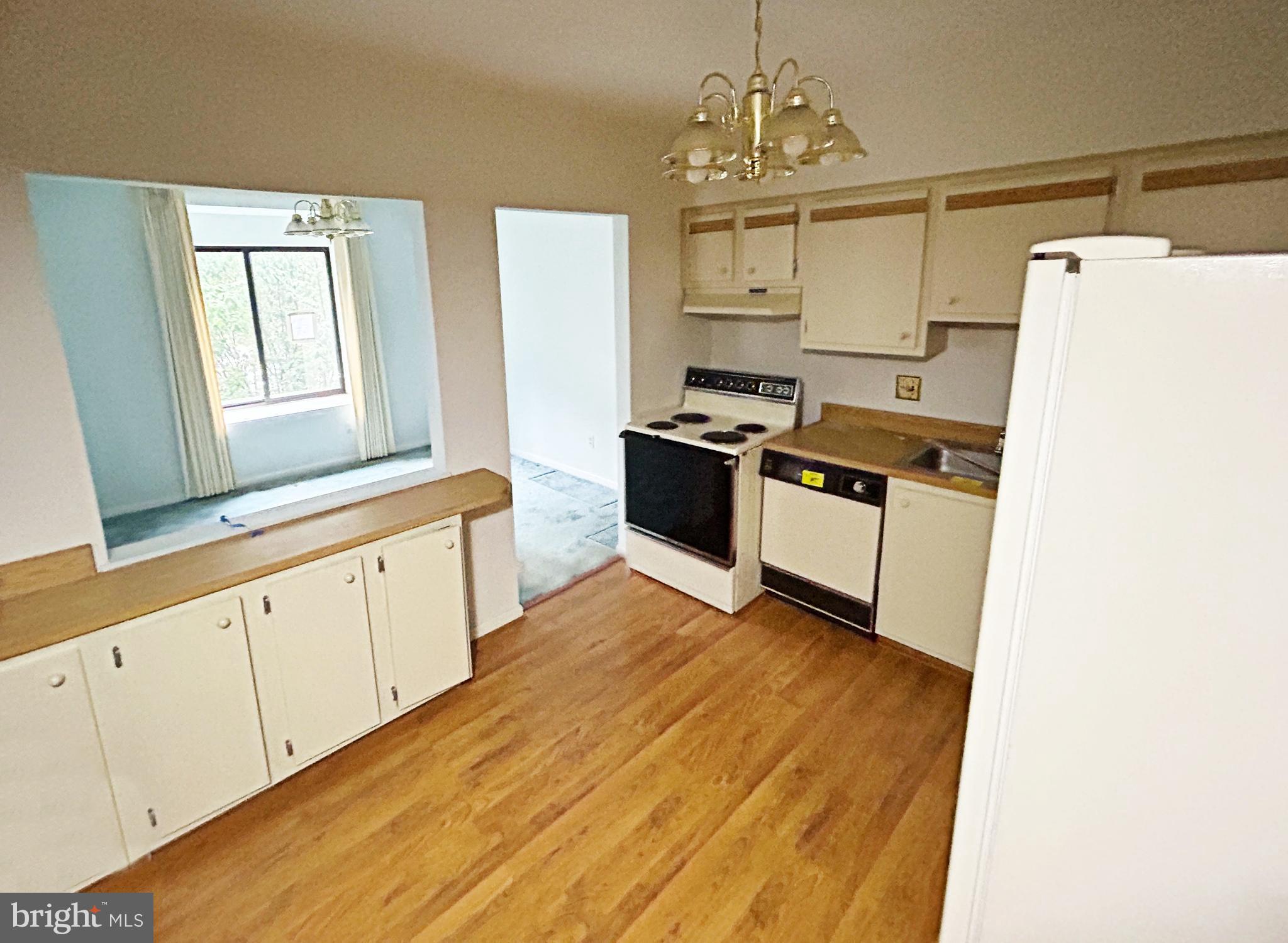 MAYS CHAPEL VILLAGE - Residential