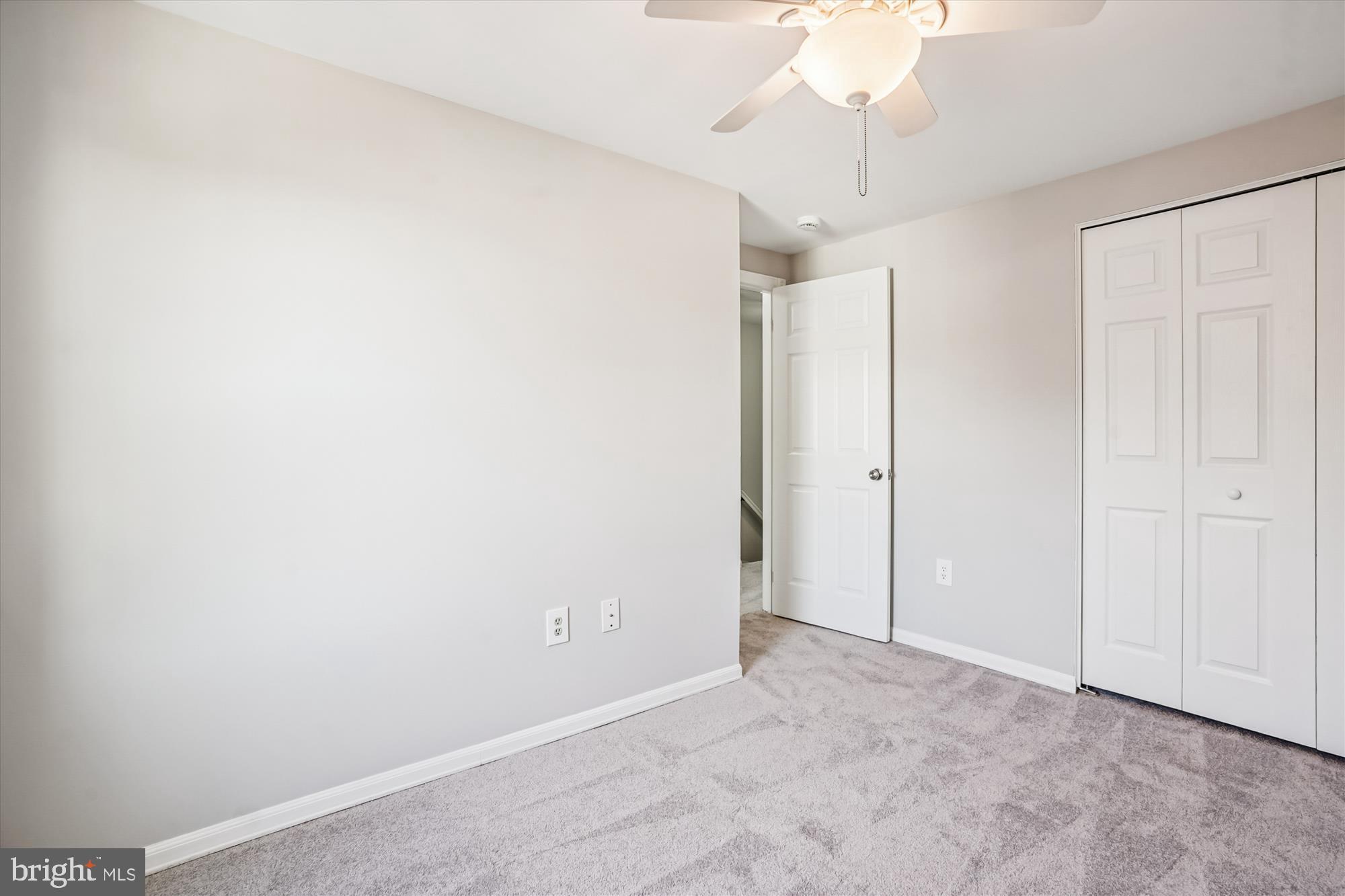 COUNTRYSIDE - Residential