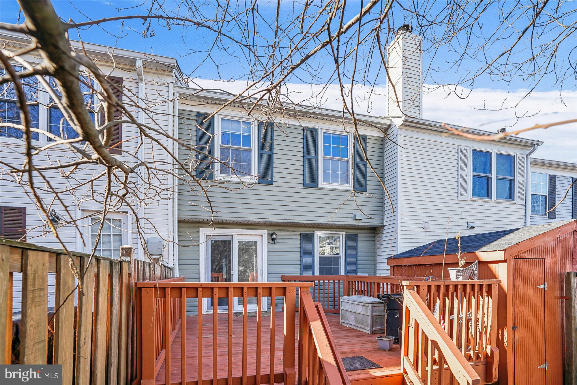 COUNTRYSIDE - Residential