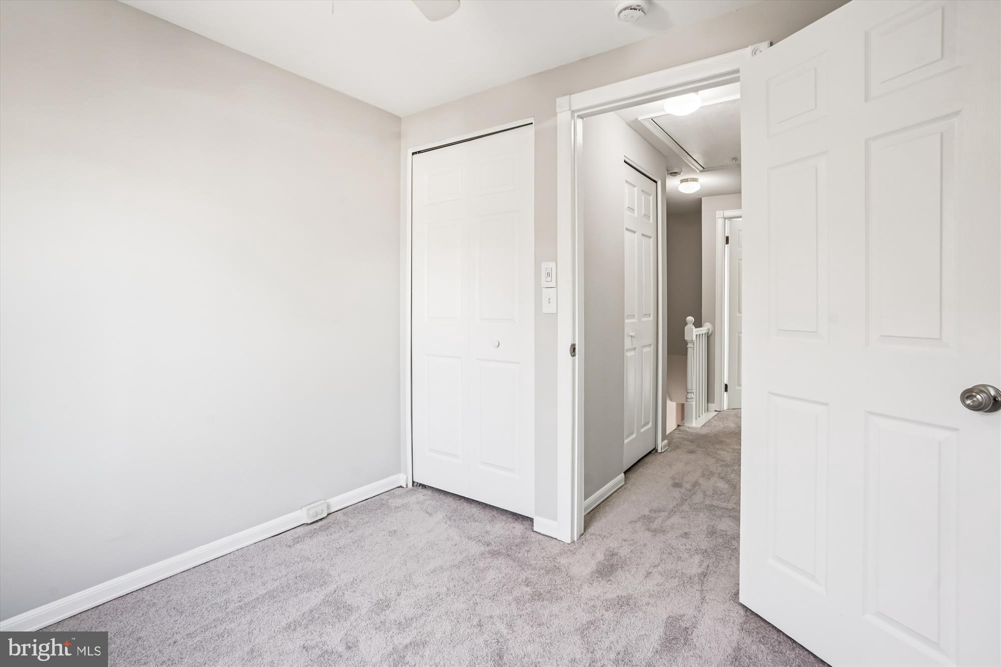 COUNTRYSIDE - Residential