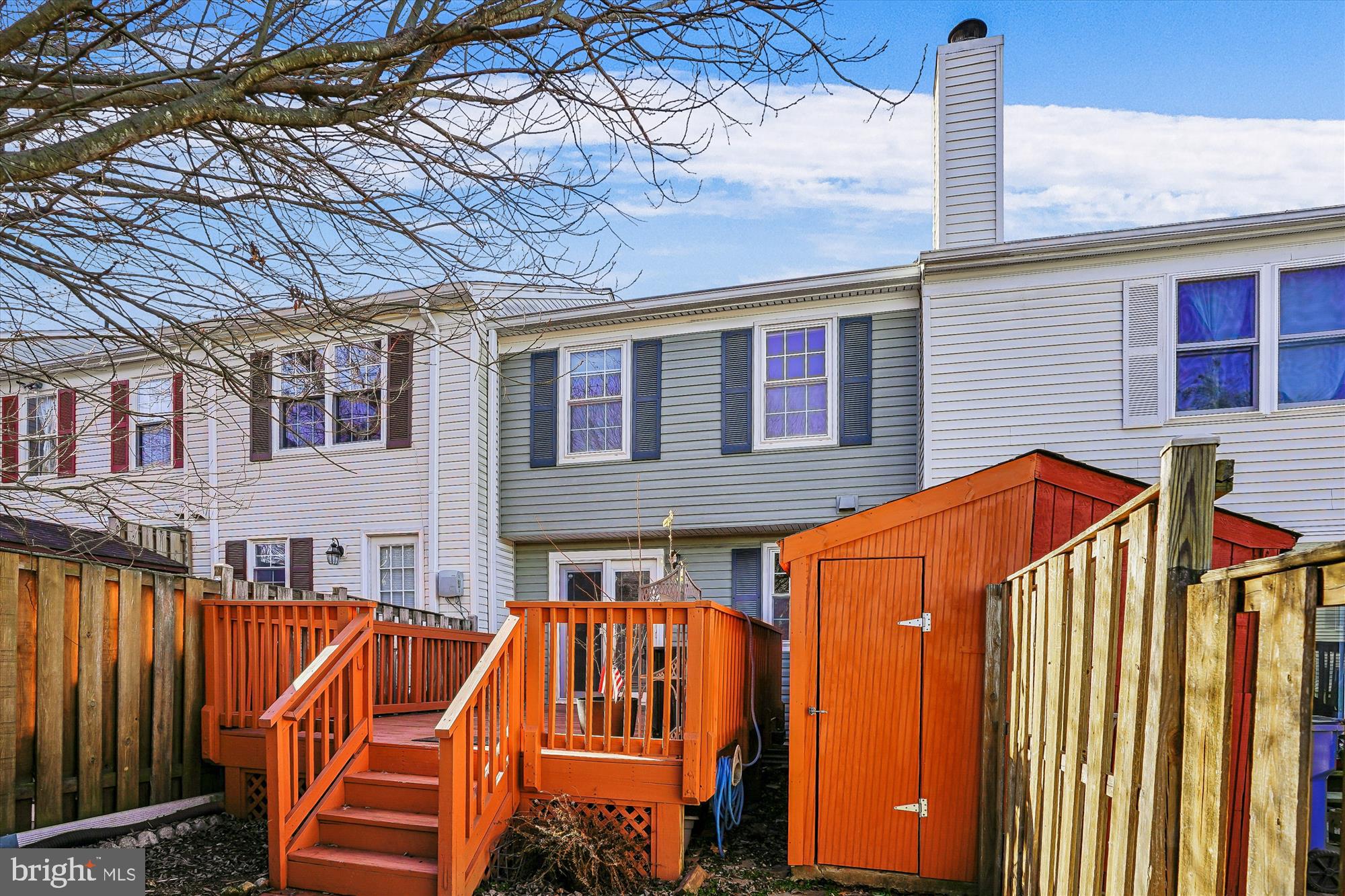 COUNTRYSIDE - Residential