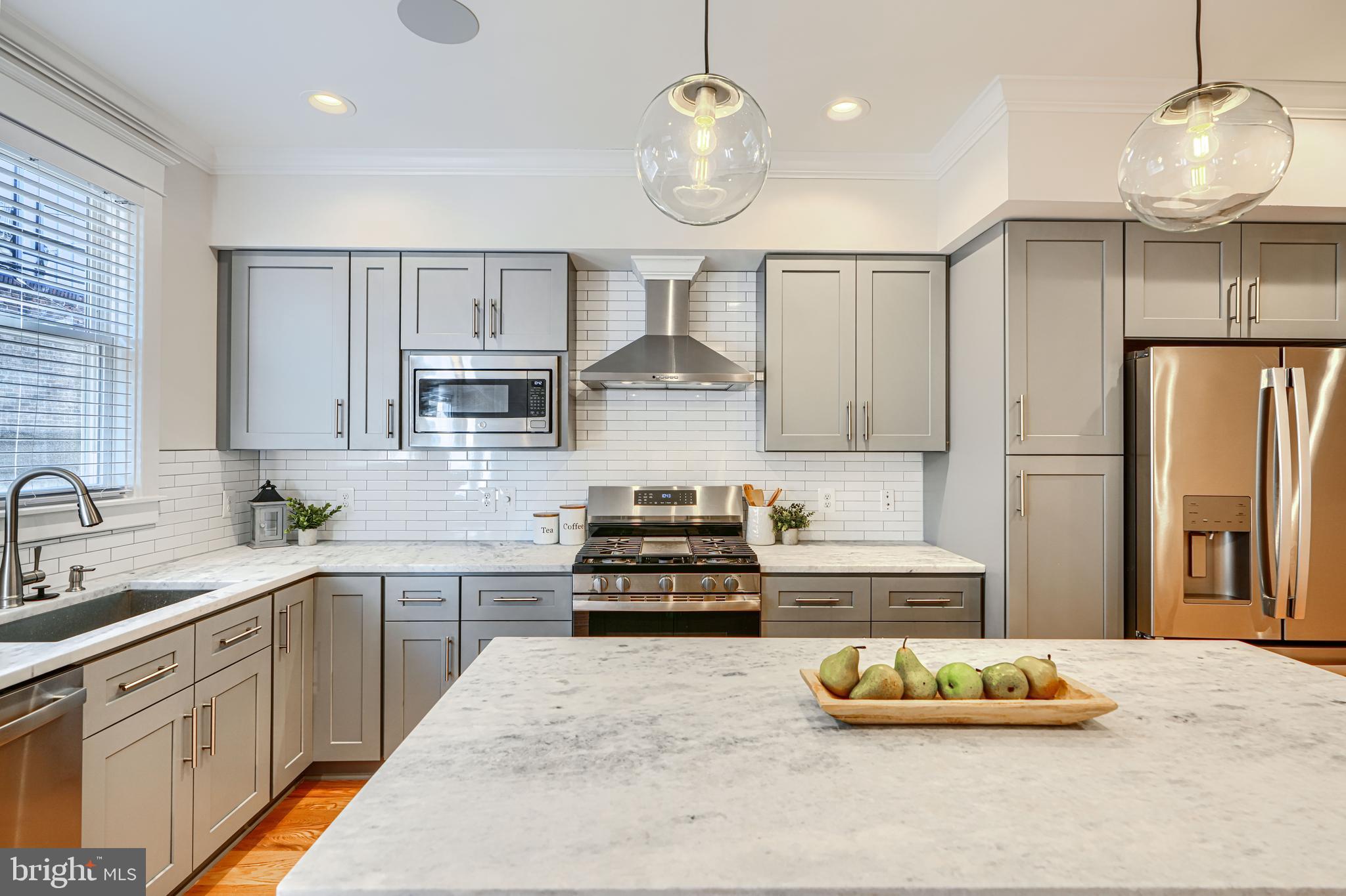 HIGHLANDTOWN - Residential