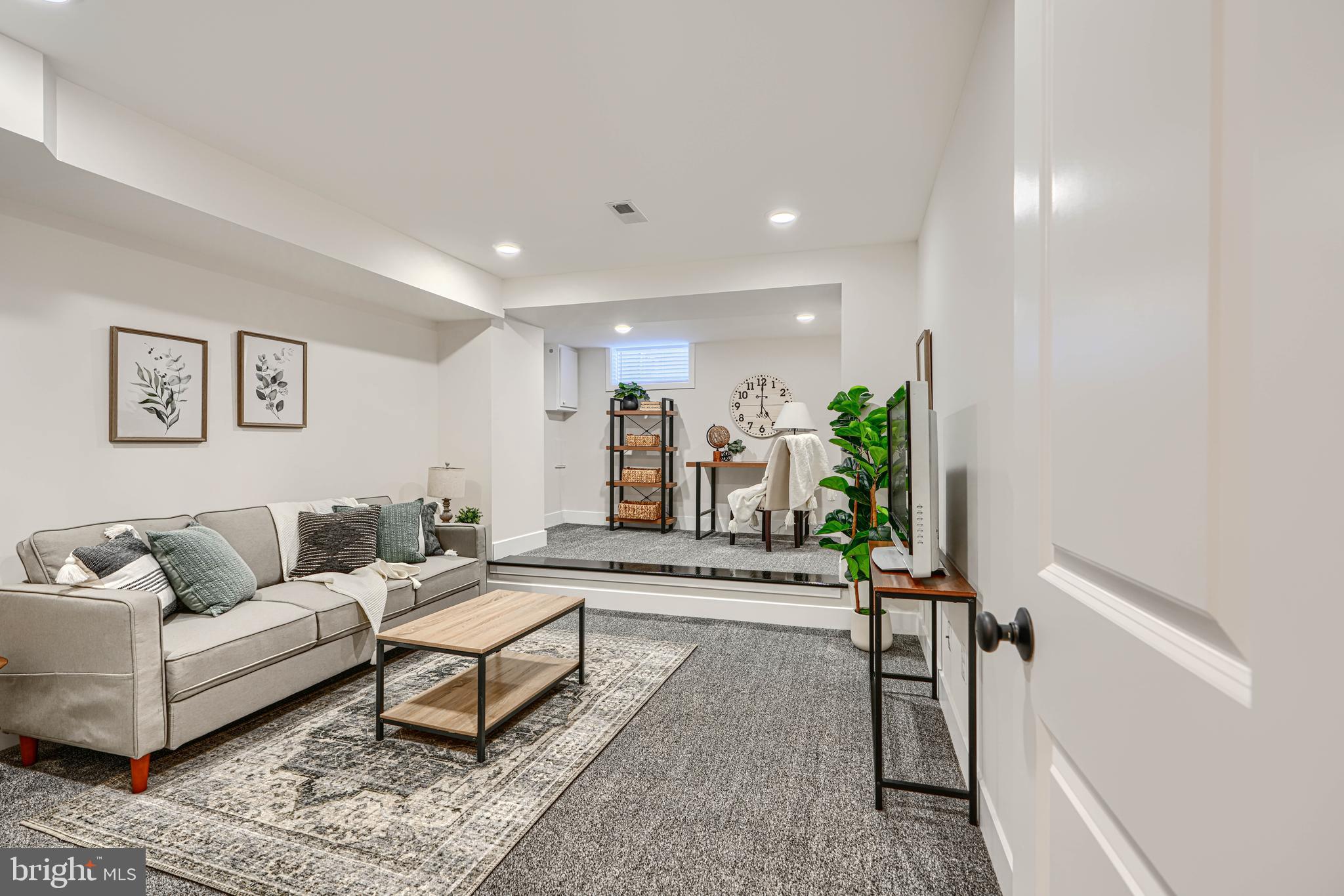 HIGHLANDTOWN - Residential