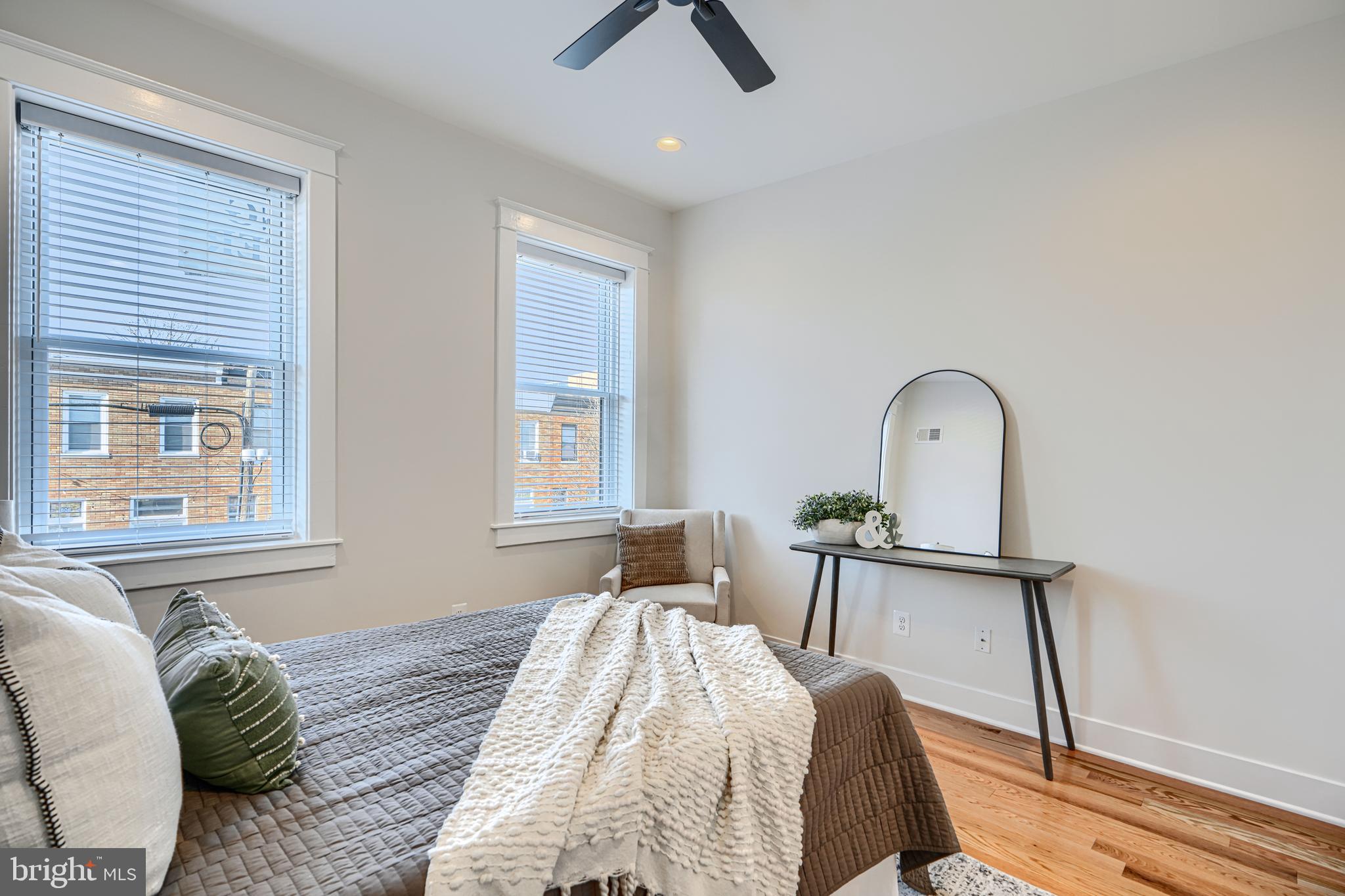 HIGHLANDTOWN - Residential