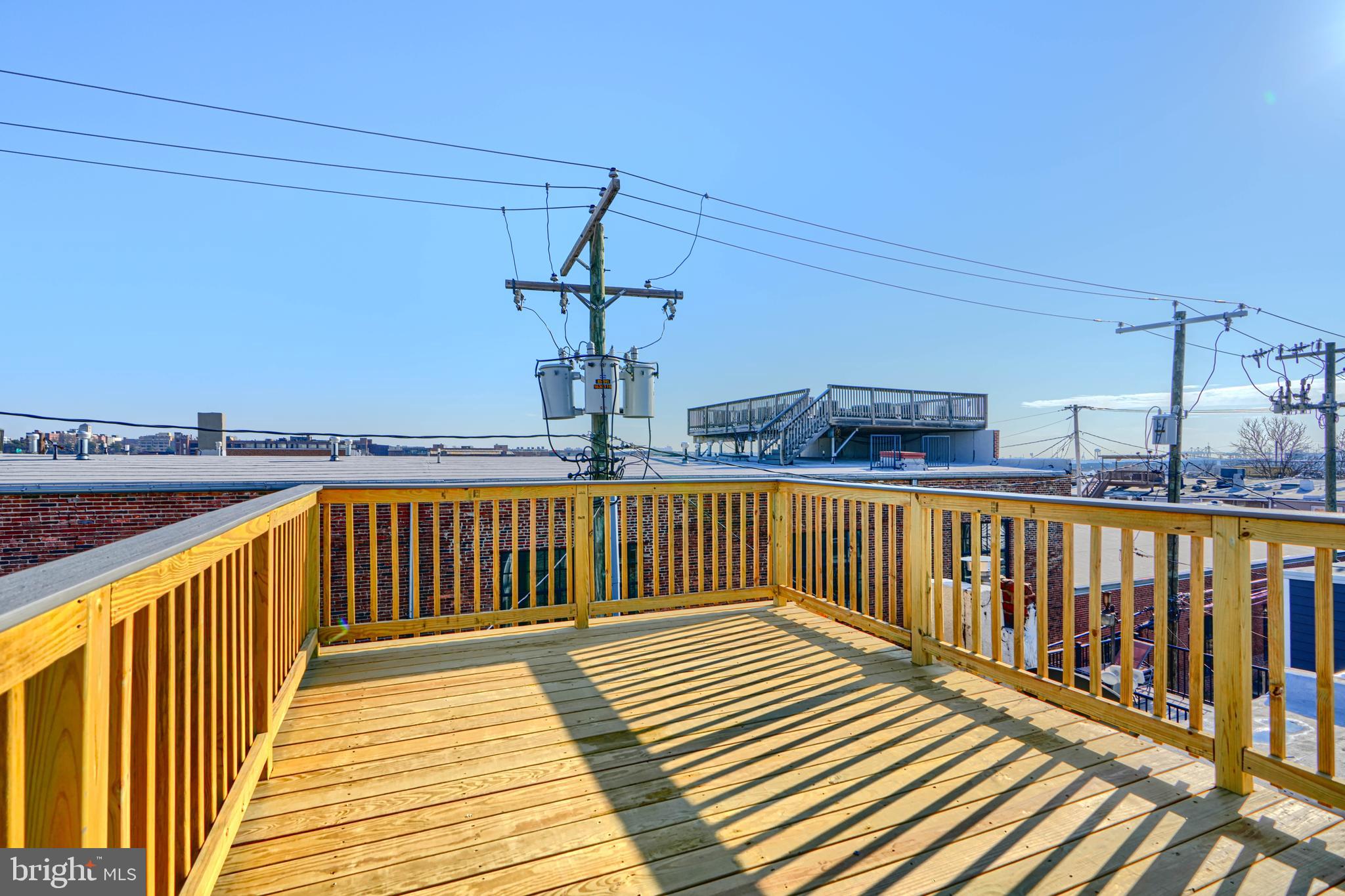 HIGHLANDTOWN - Residential