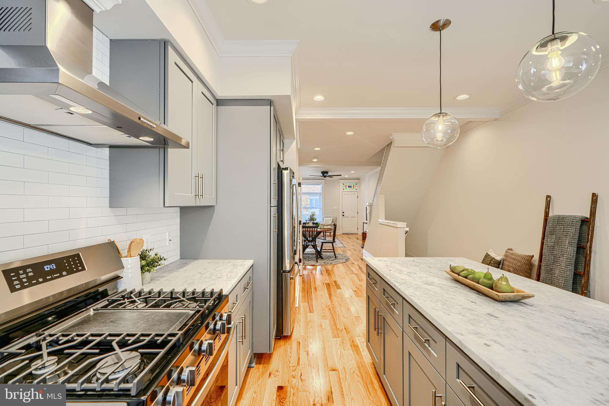 HIGHLANDTOWN - Residential