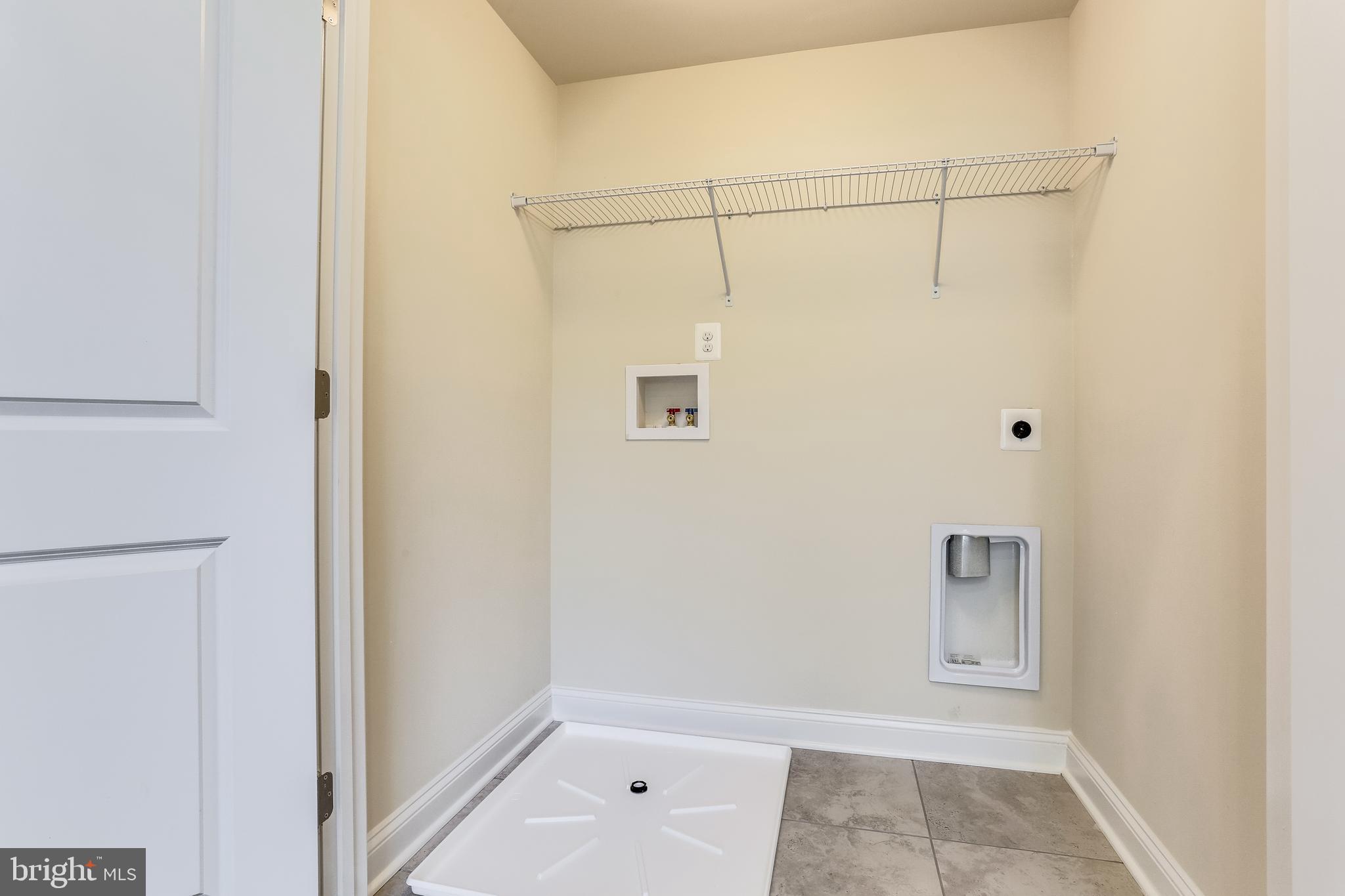 HOLLY RIDGE - Residential