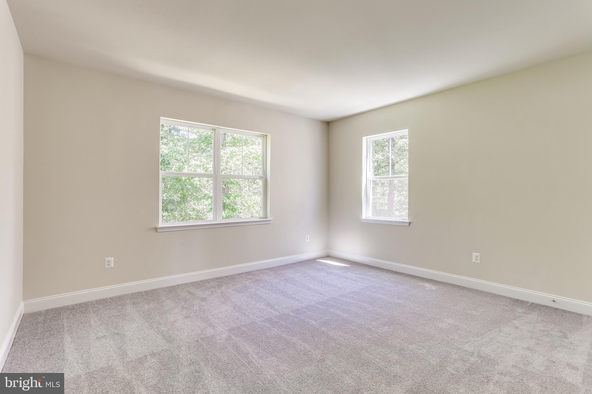 HOLLY RIDGE - Residential