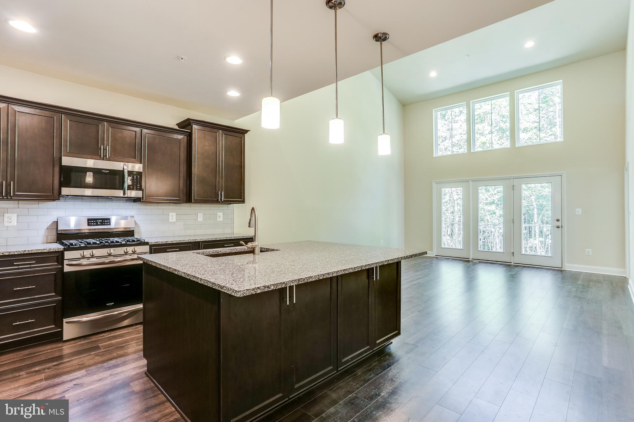 HOLLY RIDGE - Residential