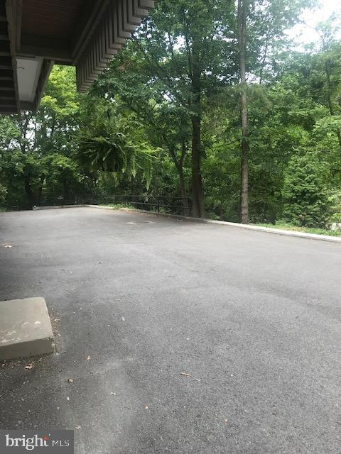 CROSS KEYS - Residential