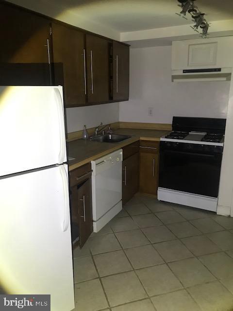 CROSS KEYS - Residential