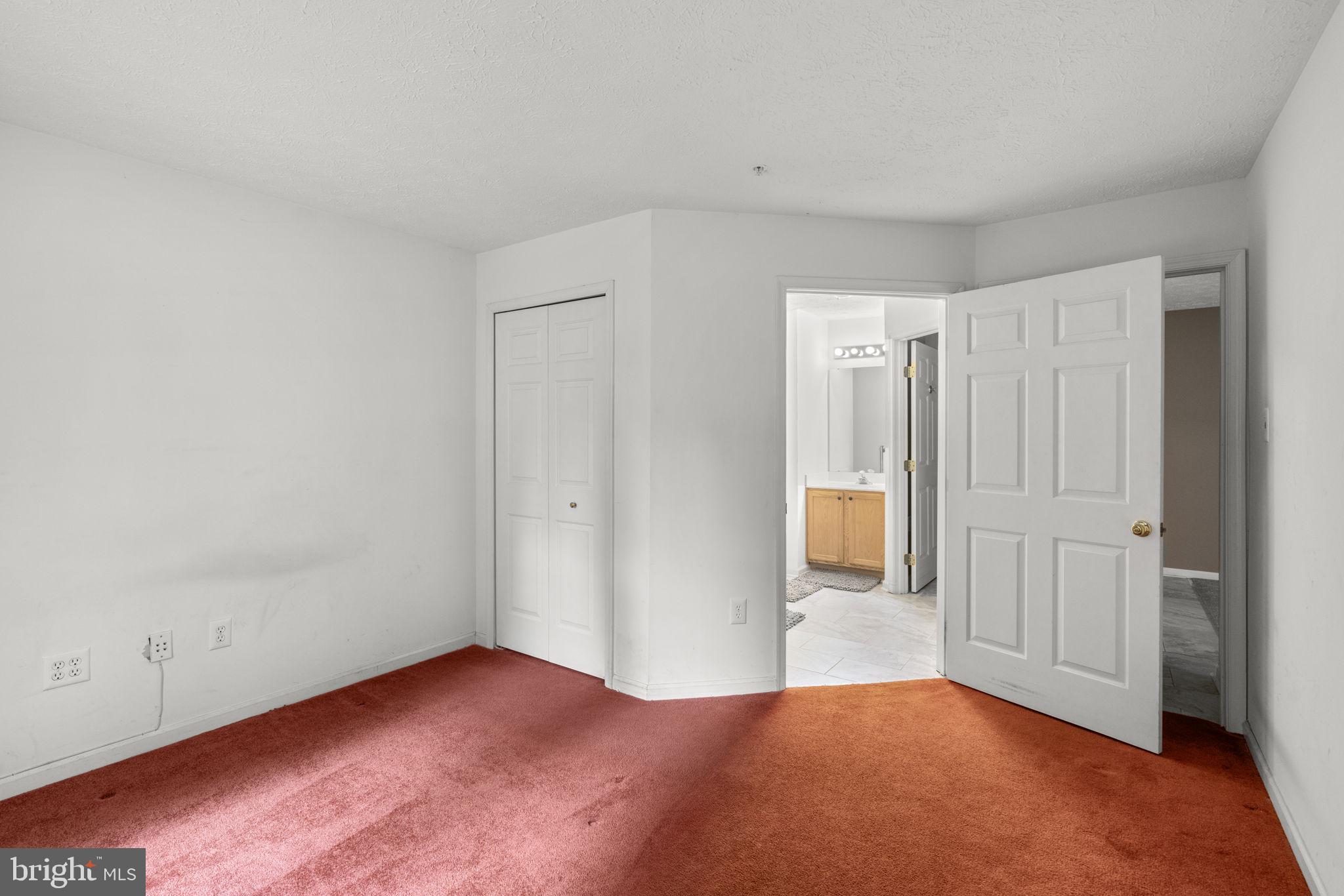 RIDERS RIDGE - Residential