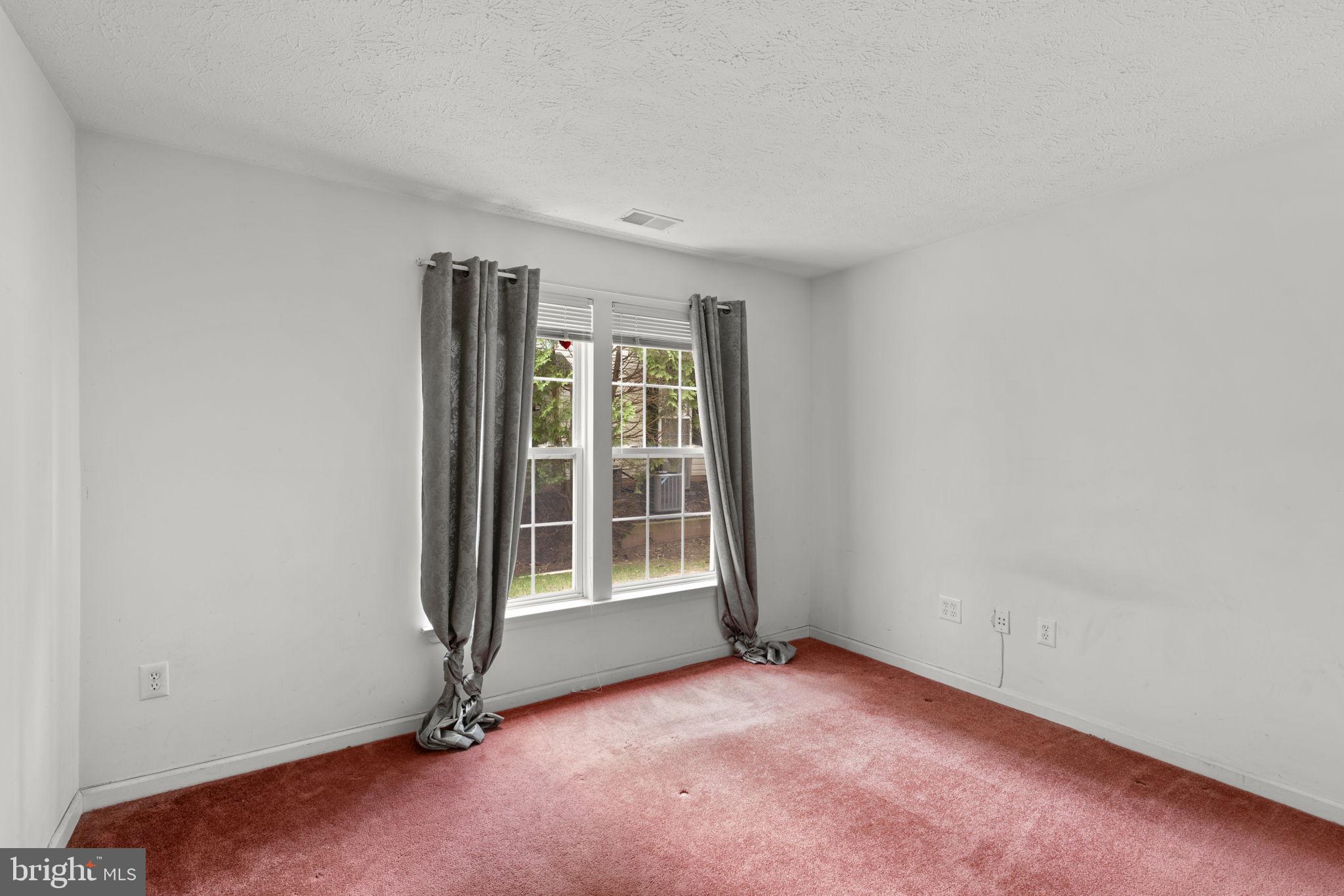 RIDERS RIDGE - Residential