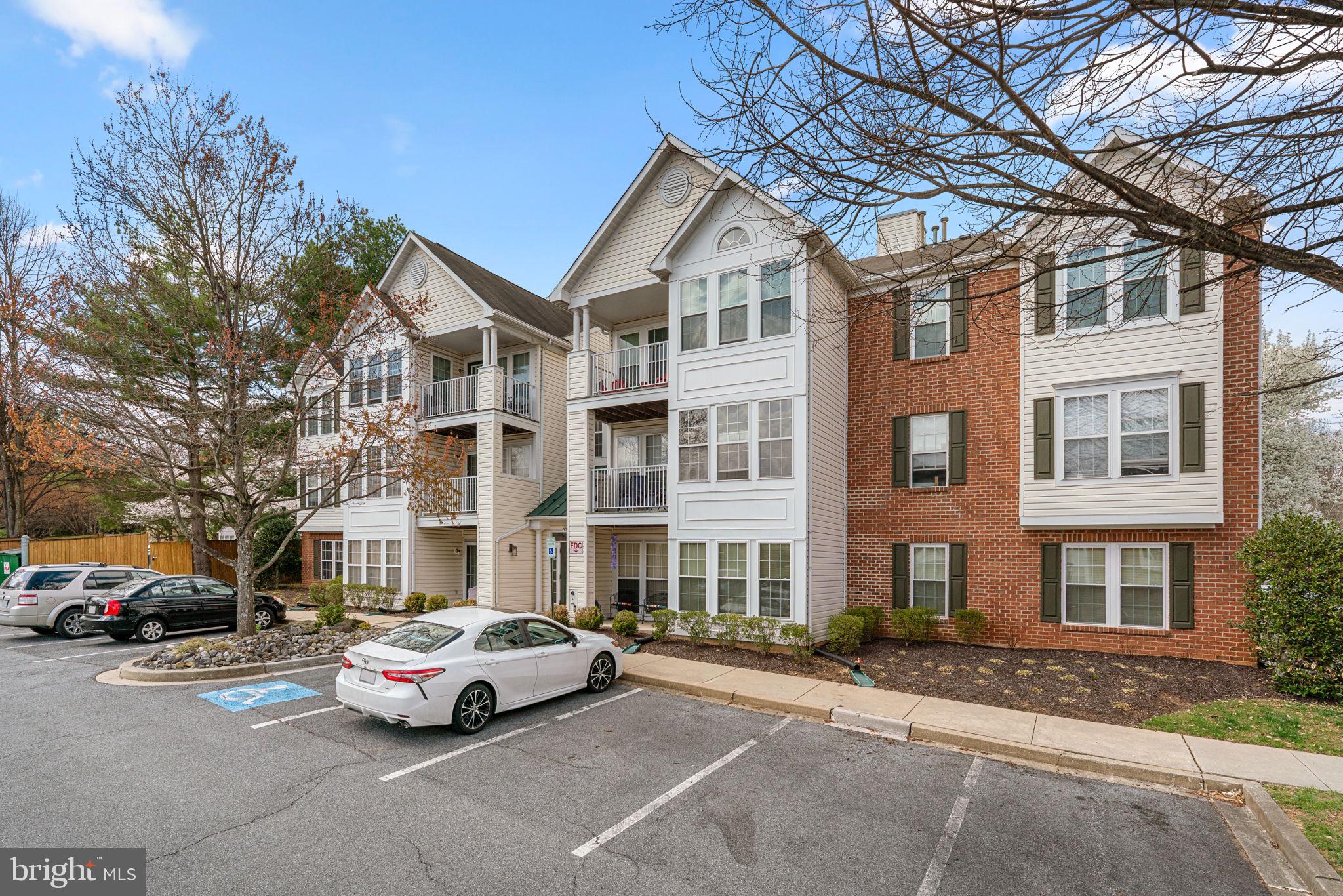 RIDERS RIDGE - Residential