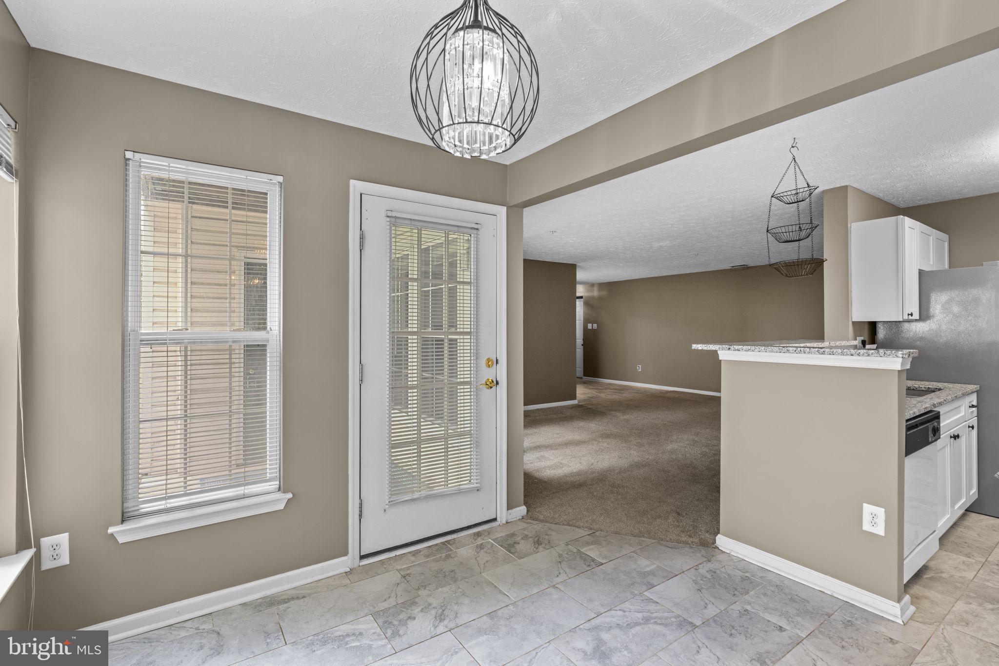 RIDERS RIDGE - Residential