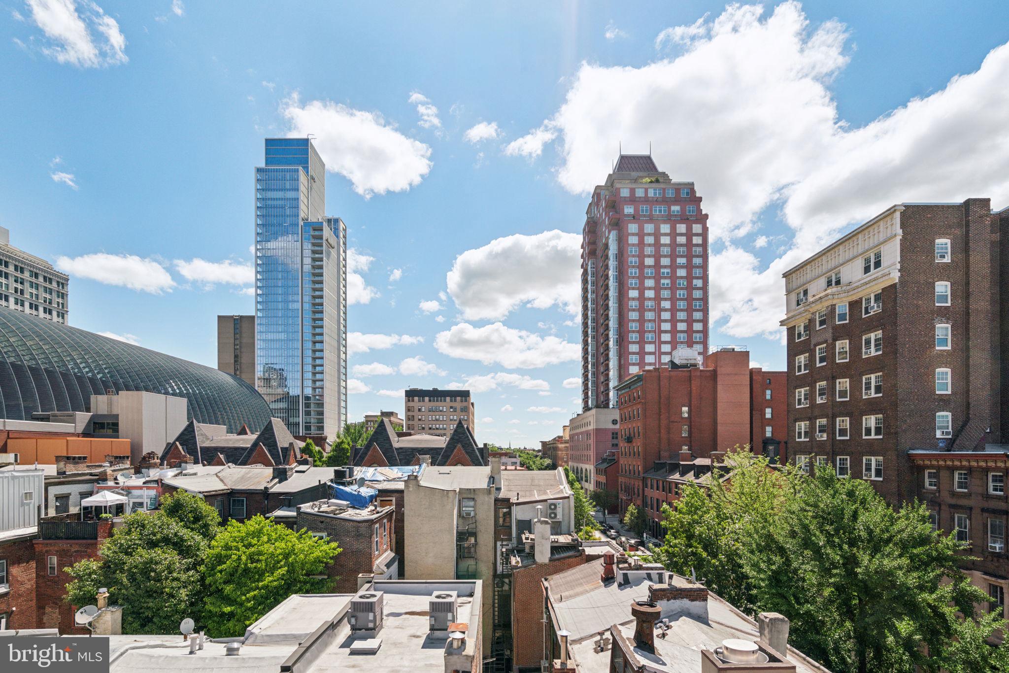 RITTENHOUSE SQUARE - Residential