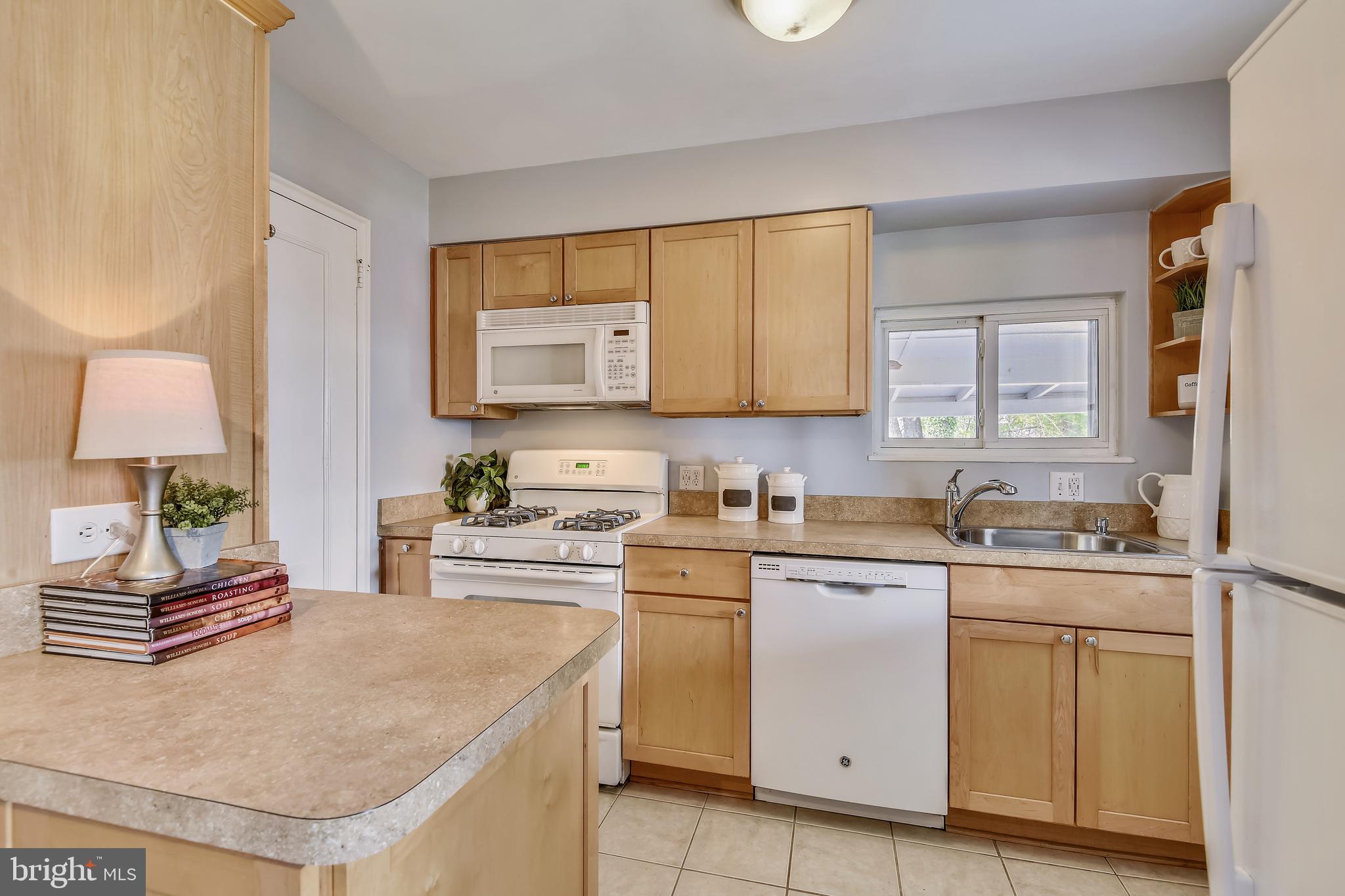 BERKSHIRE OAKWOOD - Residential