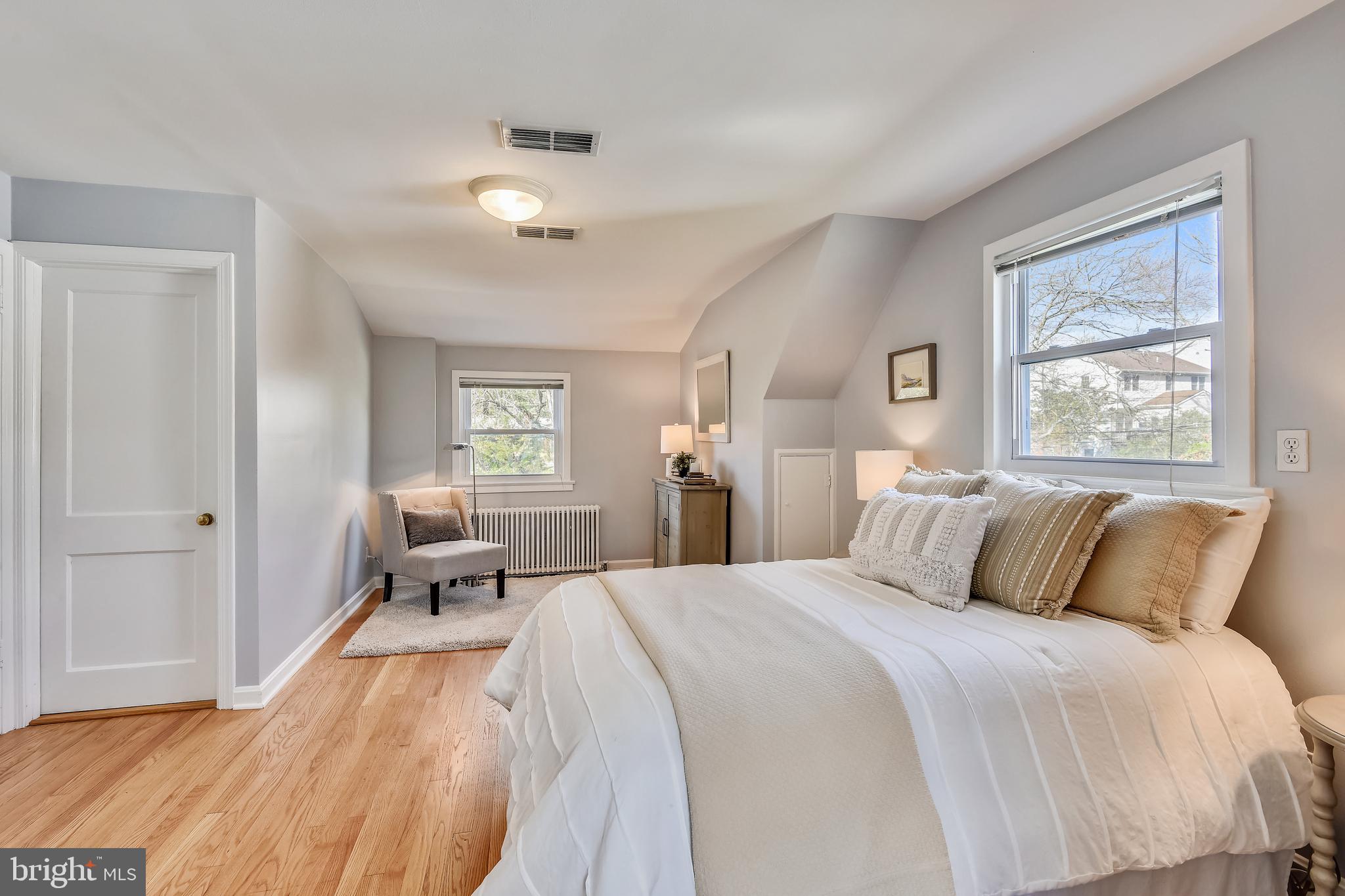 BERKSHIRE OAKWOOD - Residential