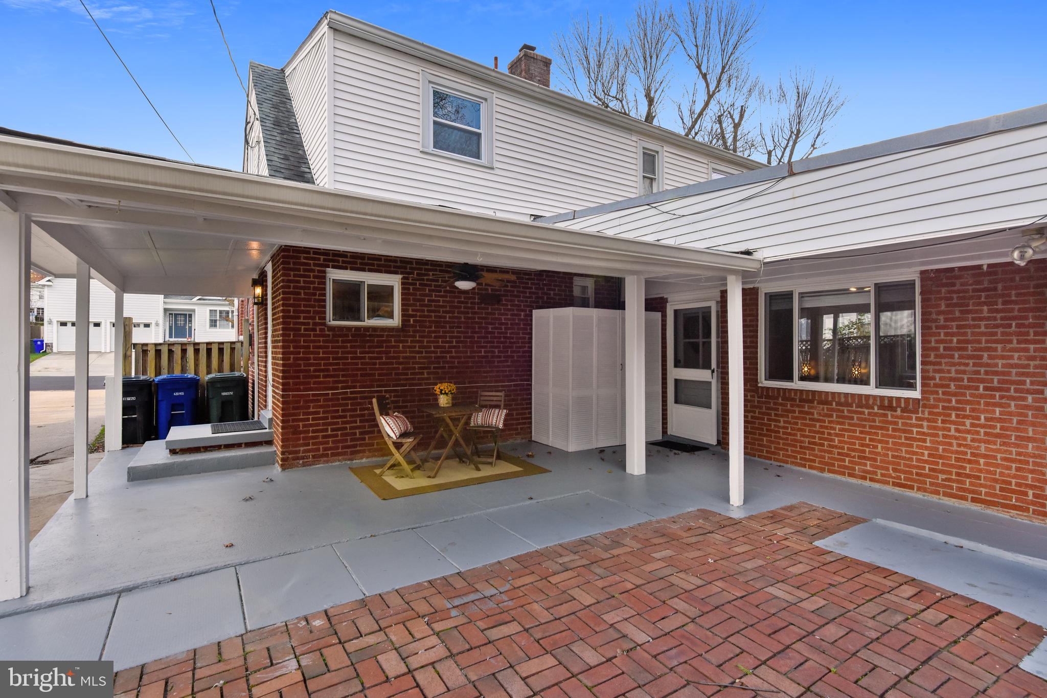 BERKSHIRE OAKWOOD - Residential