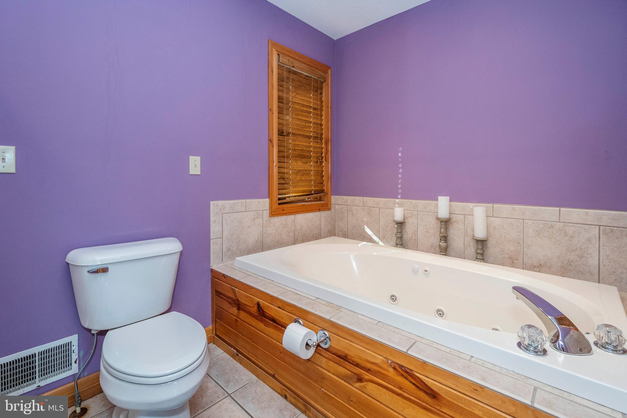 HOLIDAY HILL - Residential