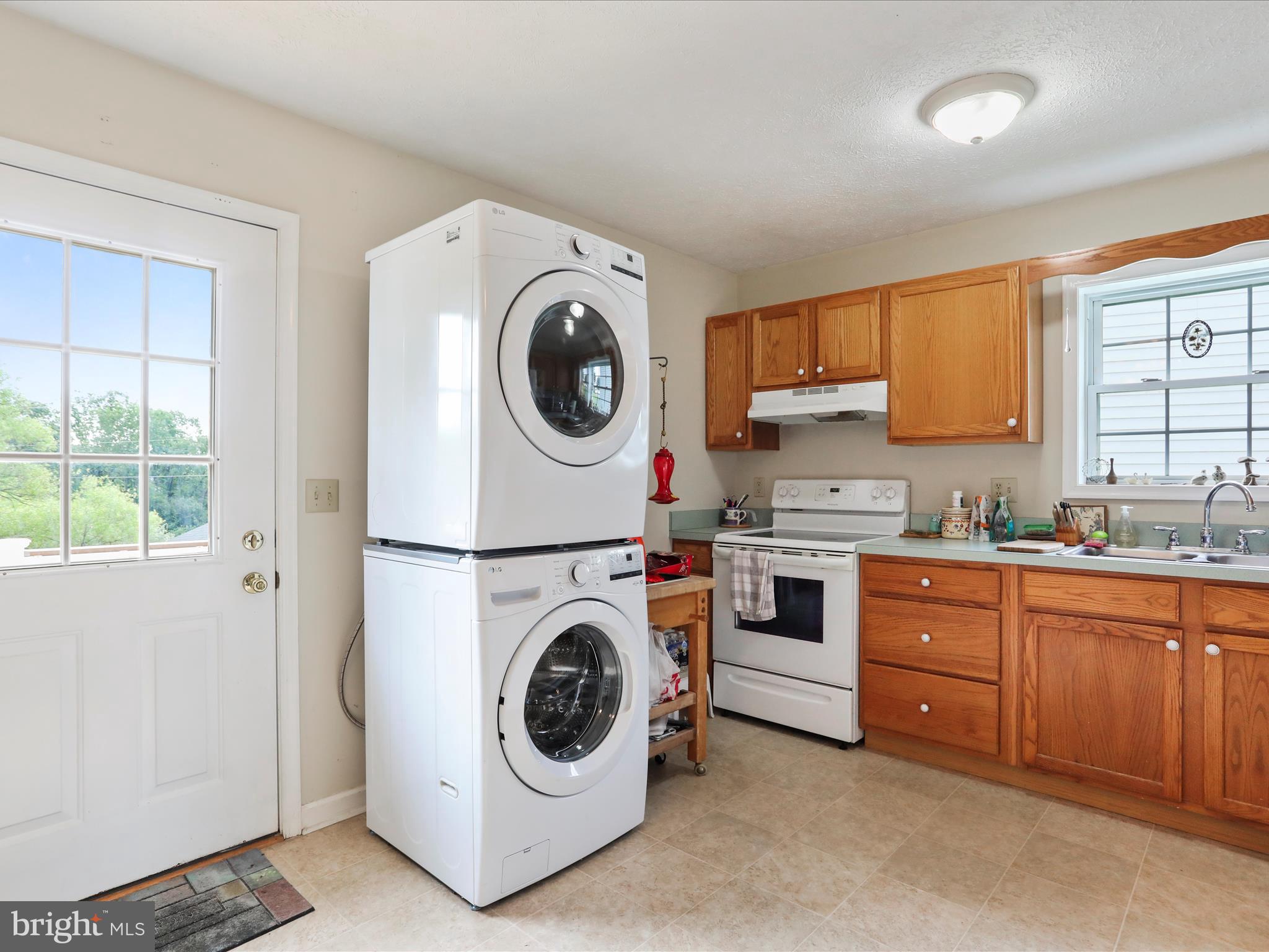 WILDFLOWER RIDGE - Residential