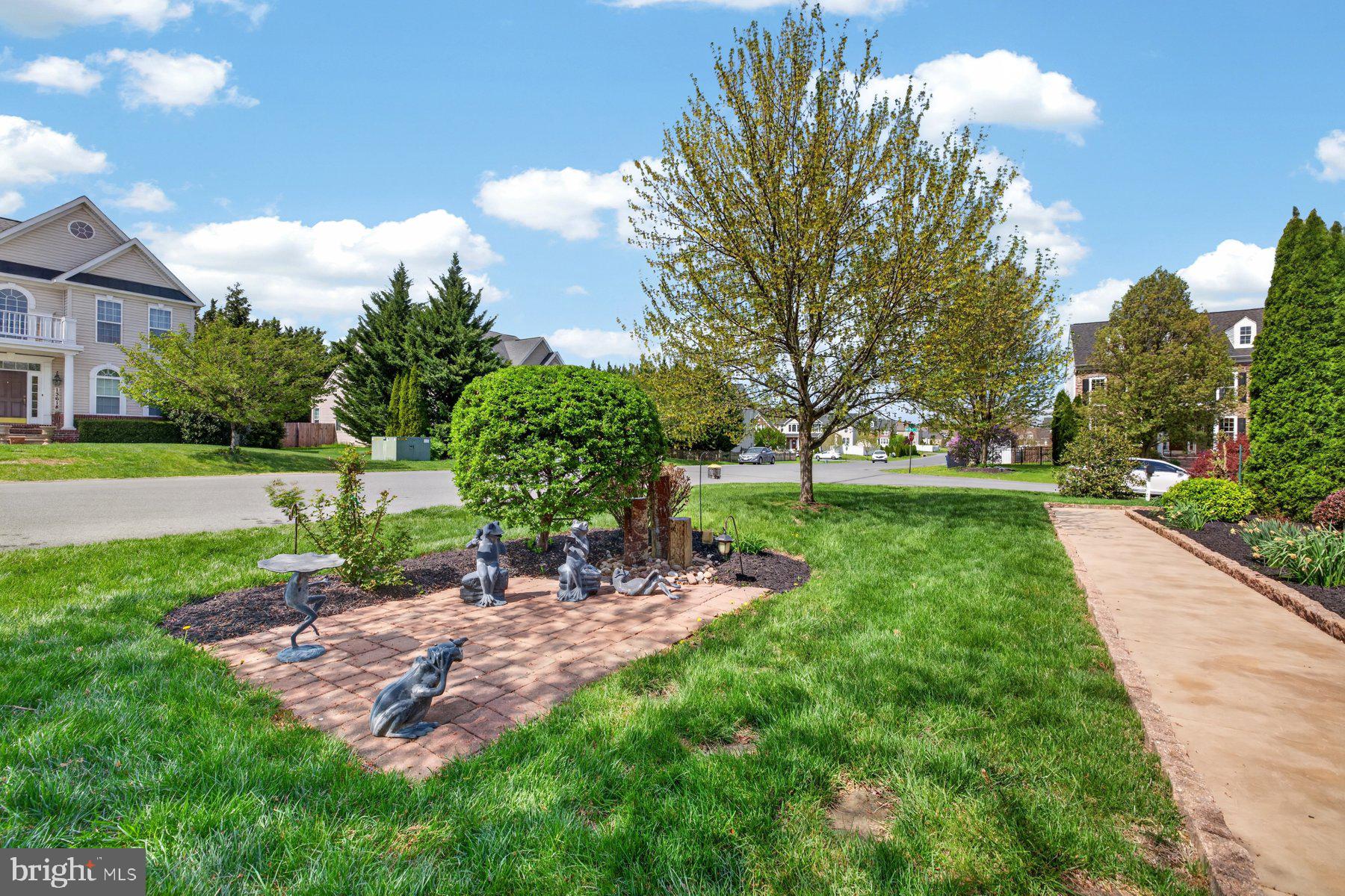 MAPLE VALLEY ESTATES - Residential