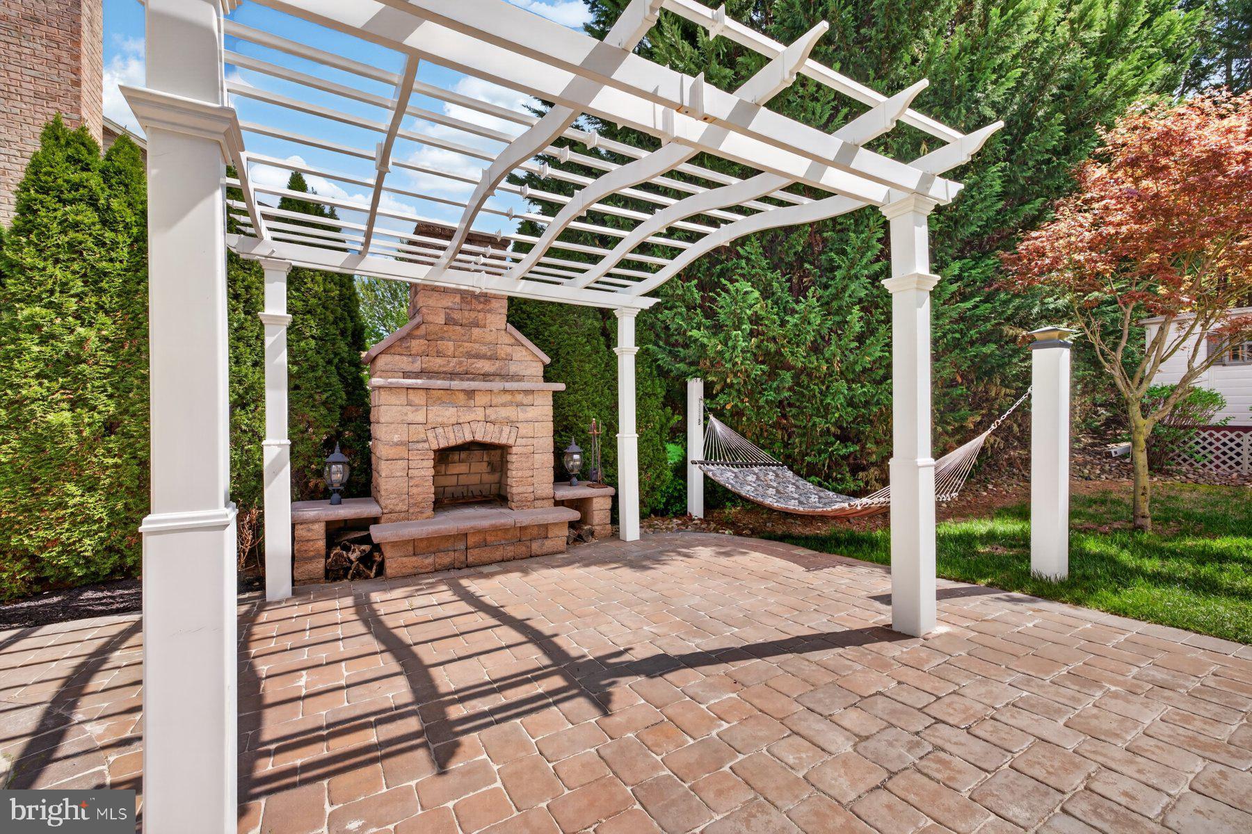 MAPLE VALLEY ESTATES - Residential