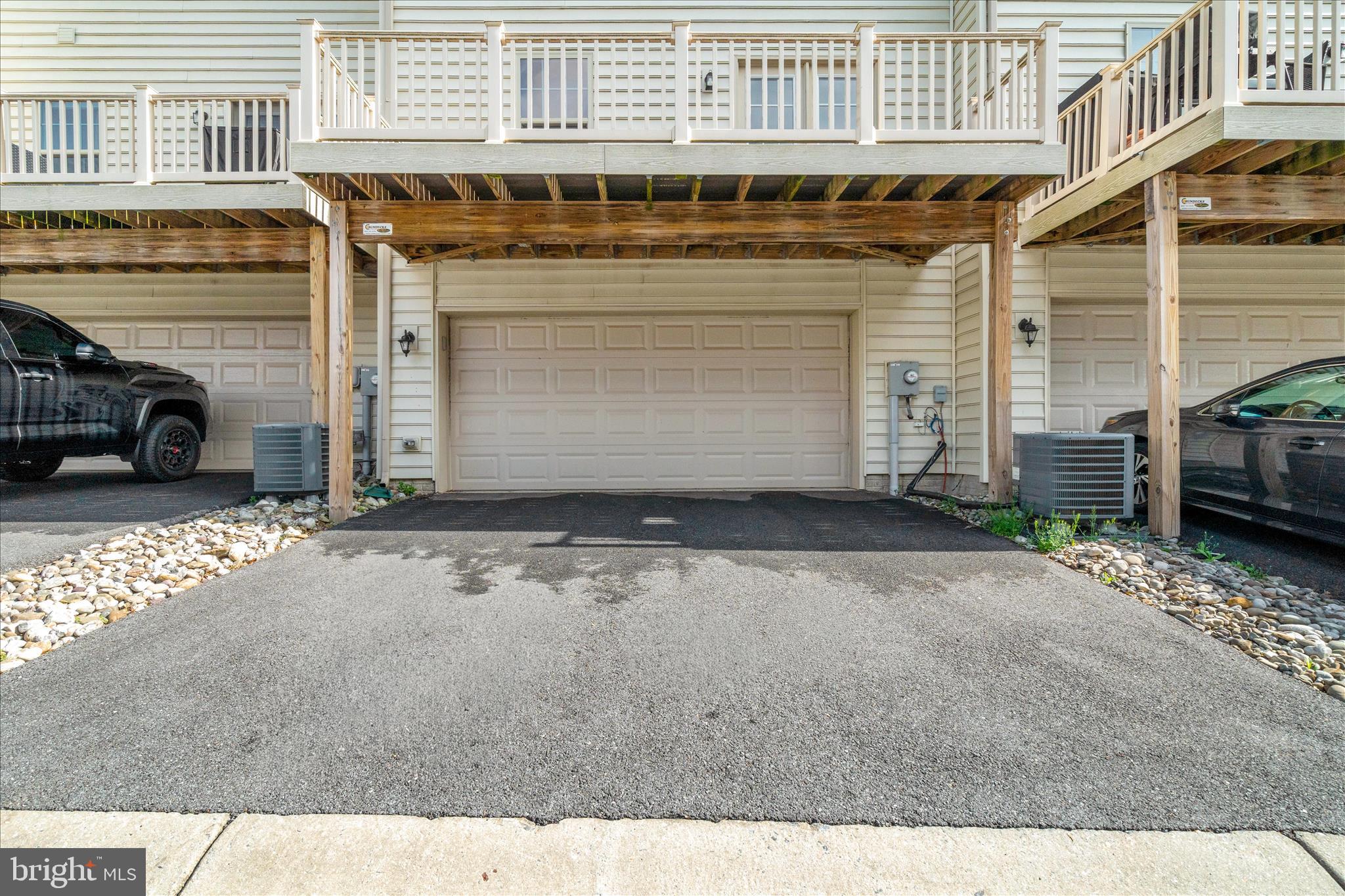 JEFFERSON PLACE - Residential