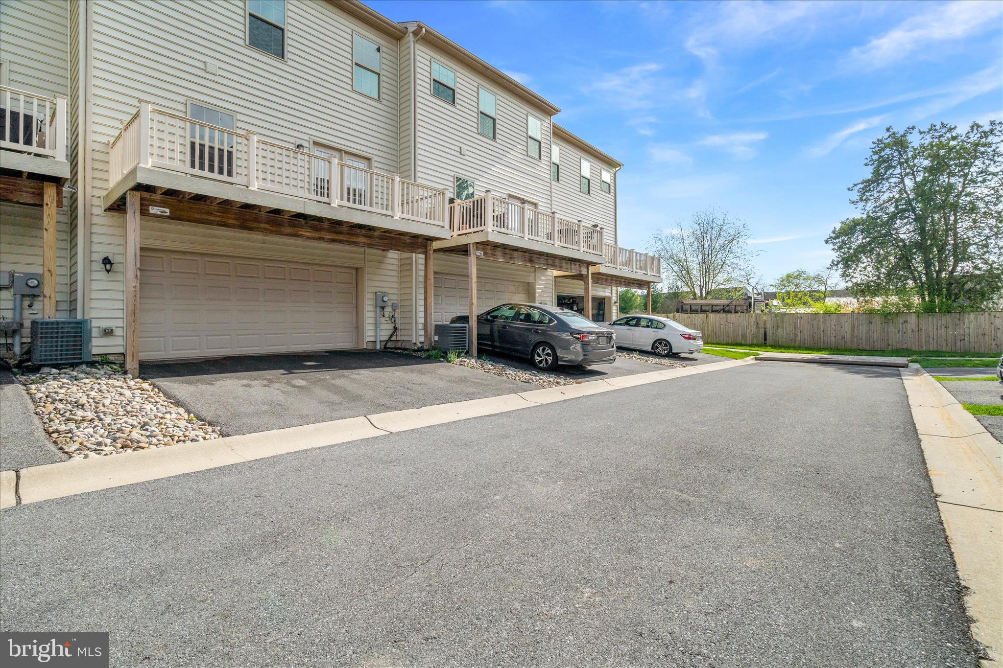 JEFFERSON PLACE - Residential