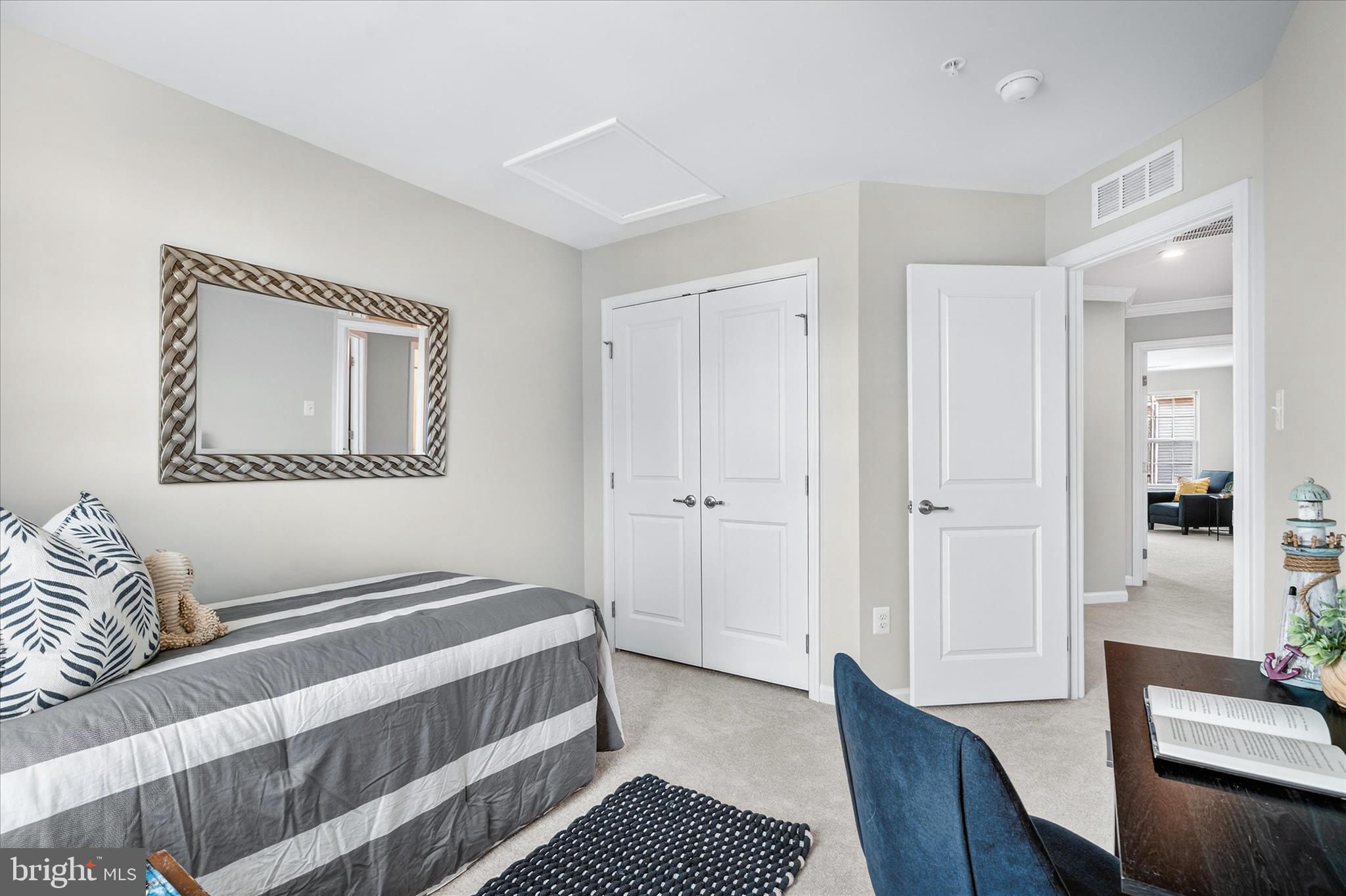 JEFFERSON PLACE - Residential