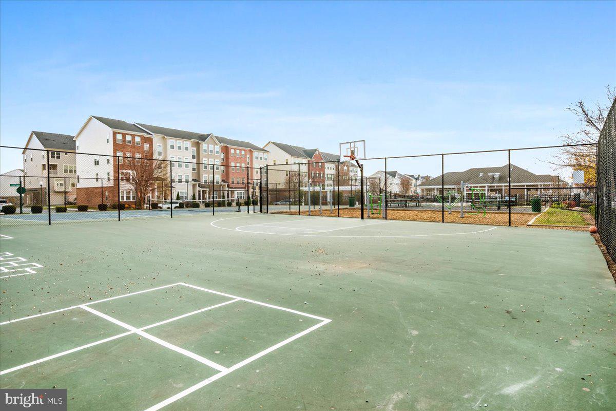 JEFFERSON PLACE - Residential