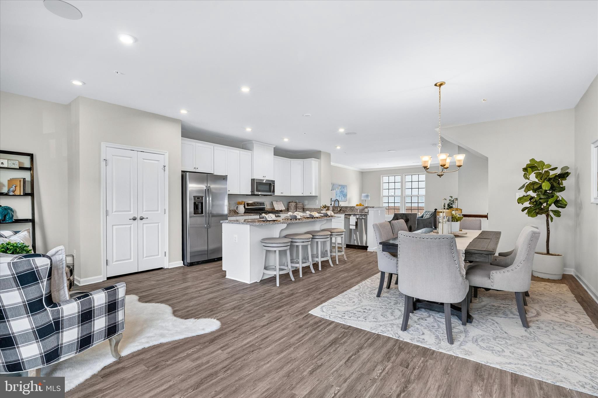 JEFFERSON PLACE - Residential